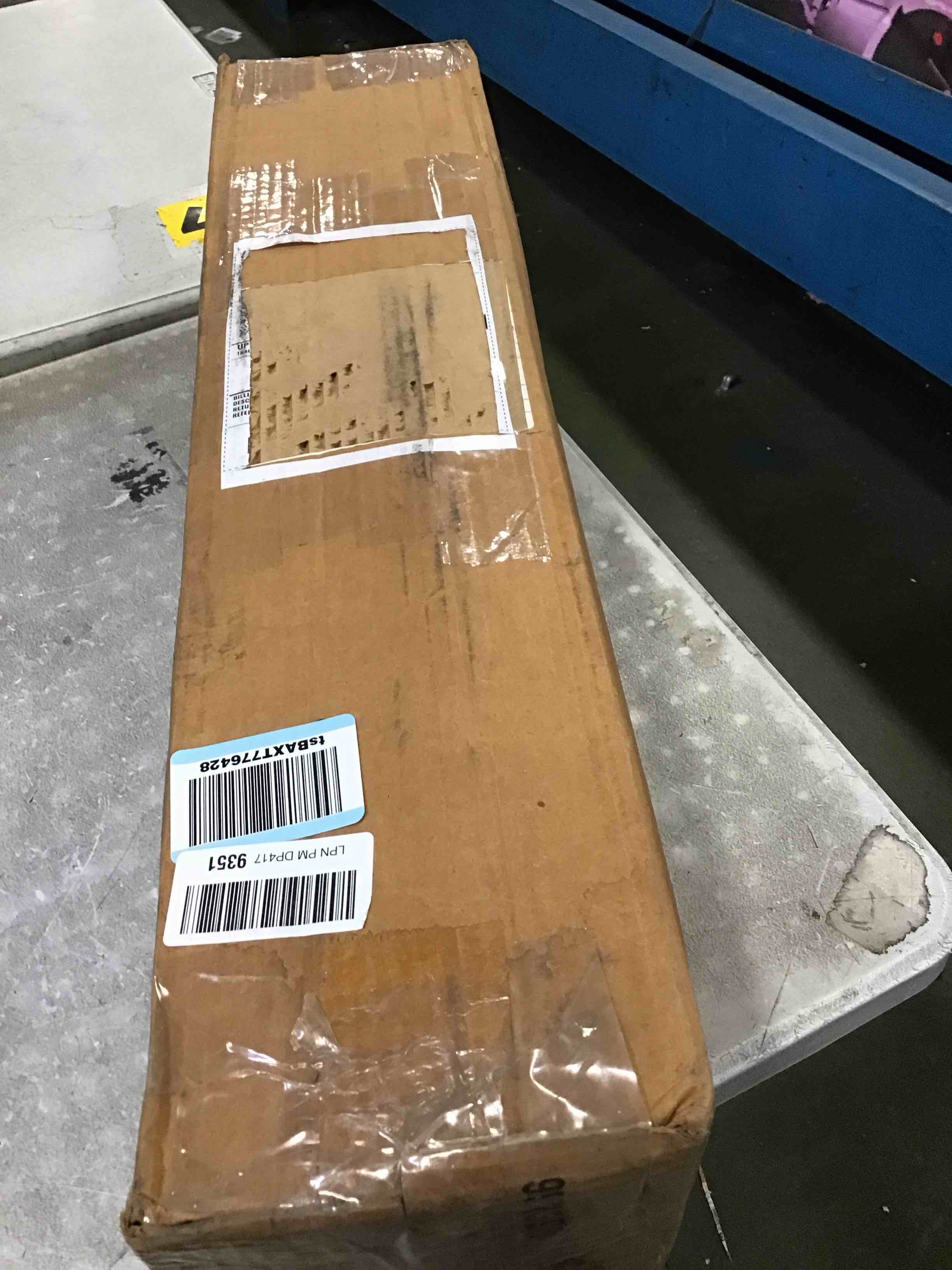 https://s3.amazonaws.com/lotting-images-prod/bidfta/GRA1780555_1740580536809.jpeg