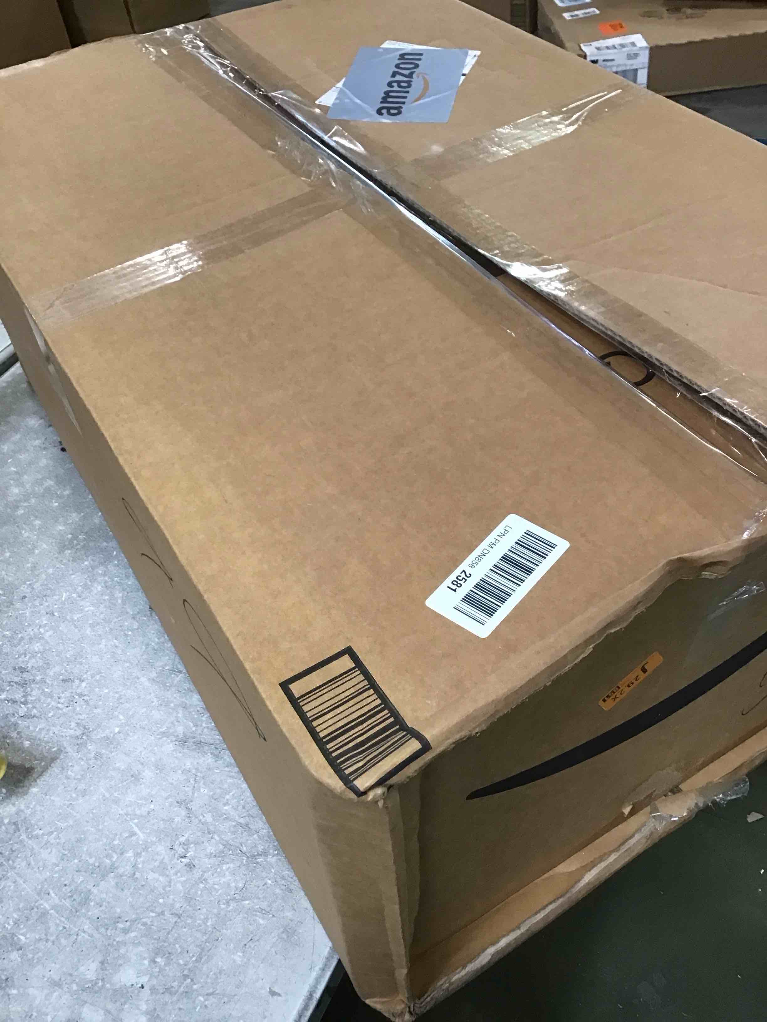 https://s3.amazonaws.com/lotting-images-prod/bidfta/GRA1780623_1740588547633.jpeg