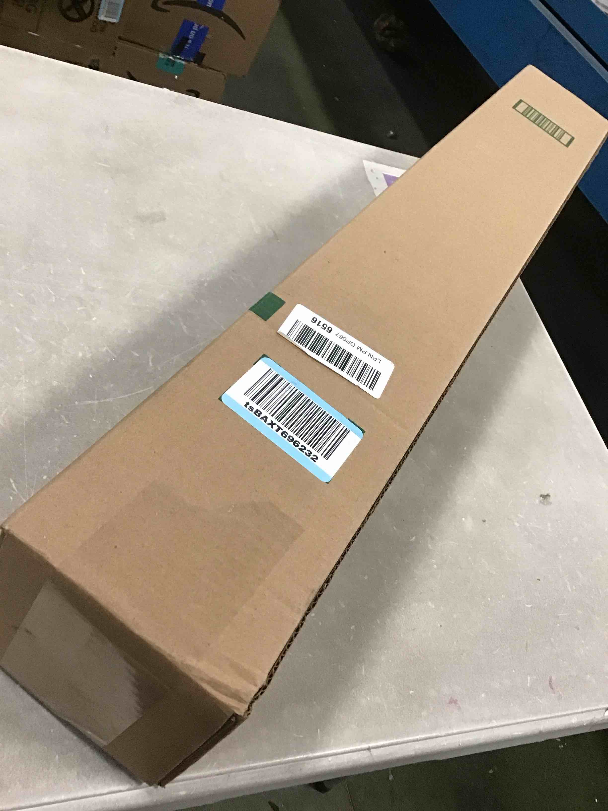 https://s3.amazonaws.com/lotting-images-prod/bidfta/GRA1780988_1740683519022.jpeg