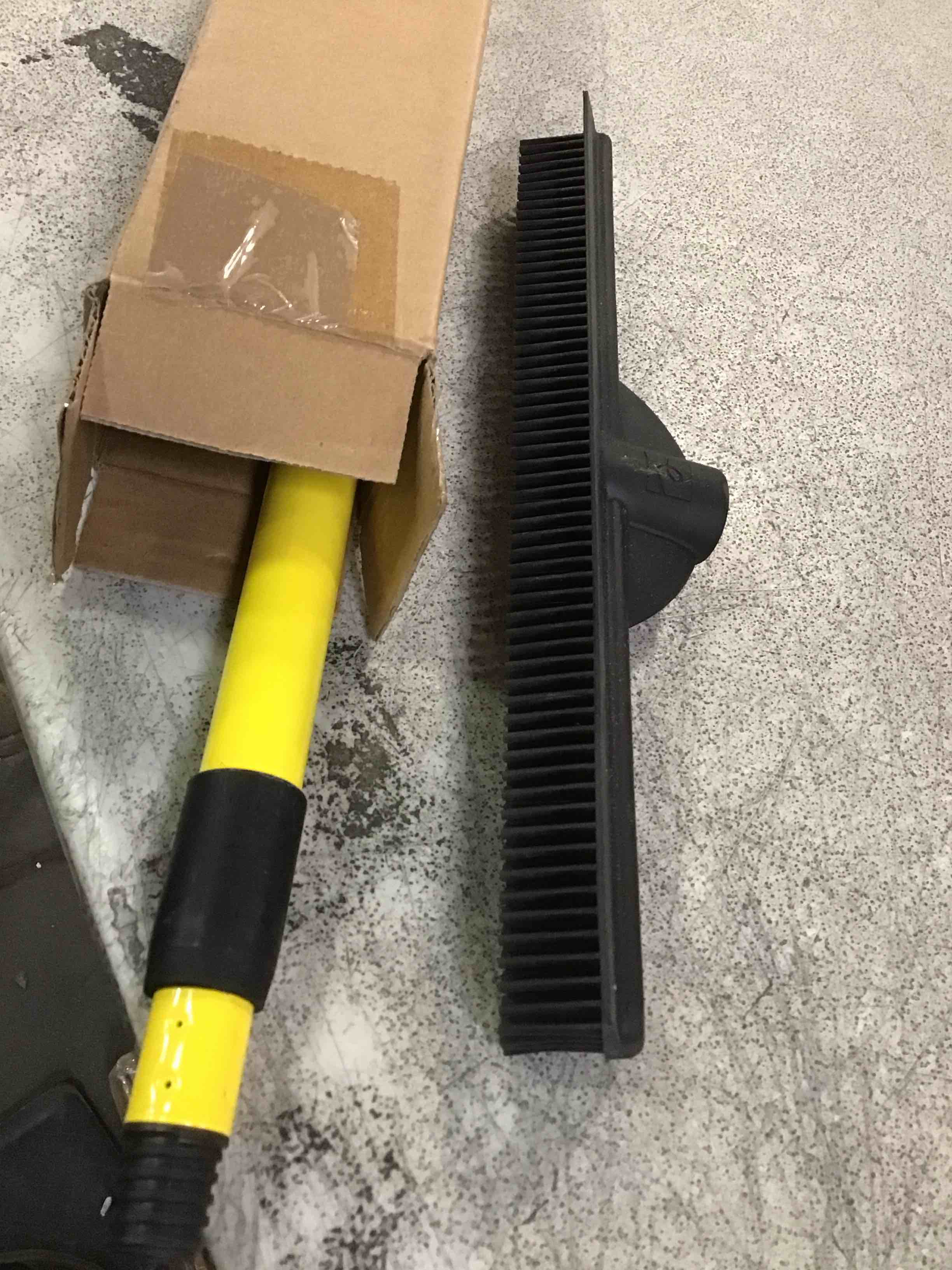 https://s3.amazonaws.com/lotting-images-prod/bidfta/GRA1781400_1741015803051.jpeg