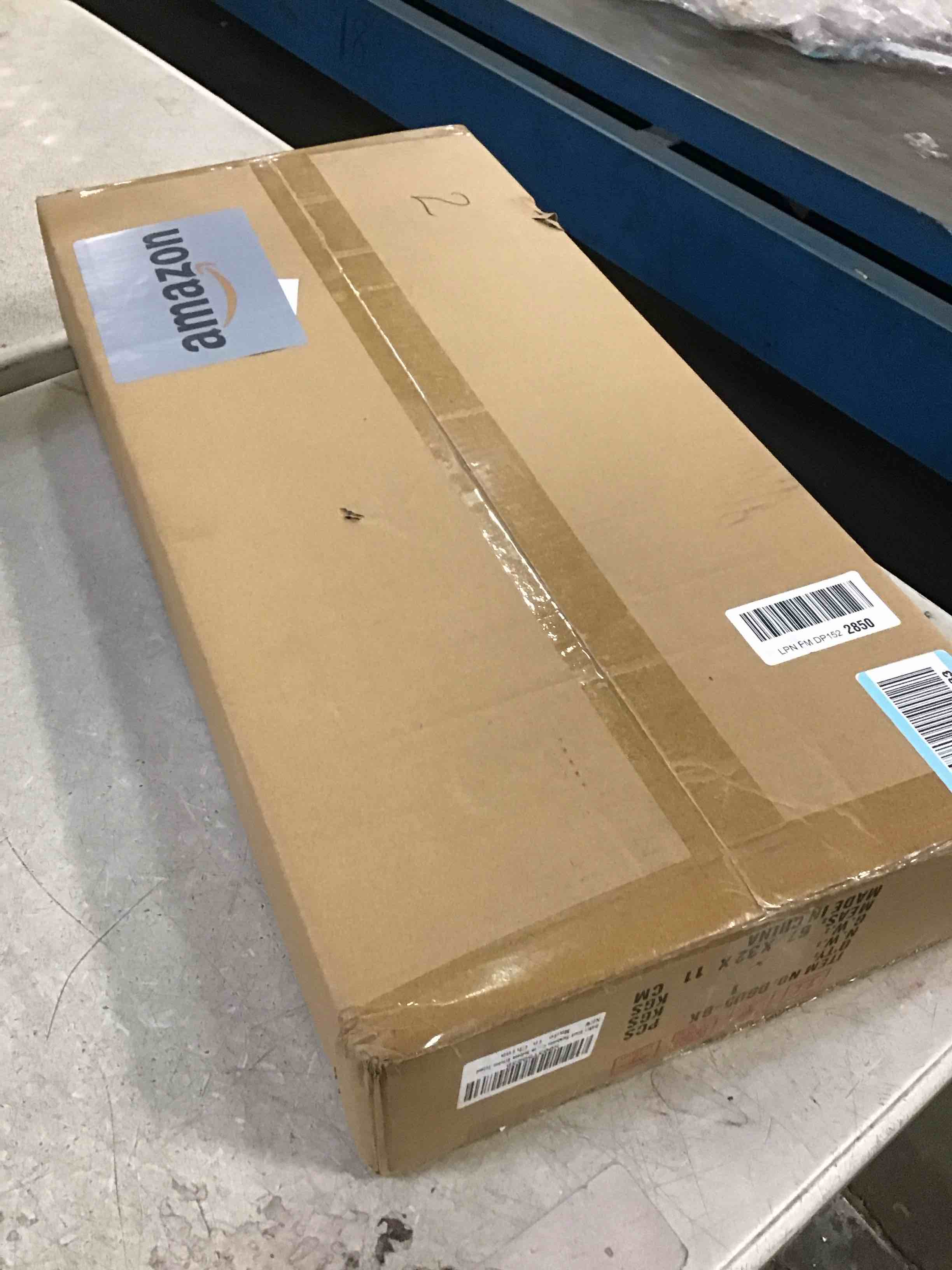 https://s3.amazonaws.com/lotting-images-prod/bidfta/GRA1781621_1741102670954.jpeg