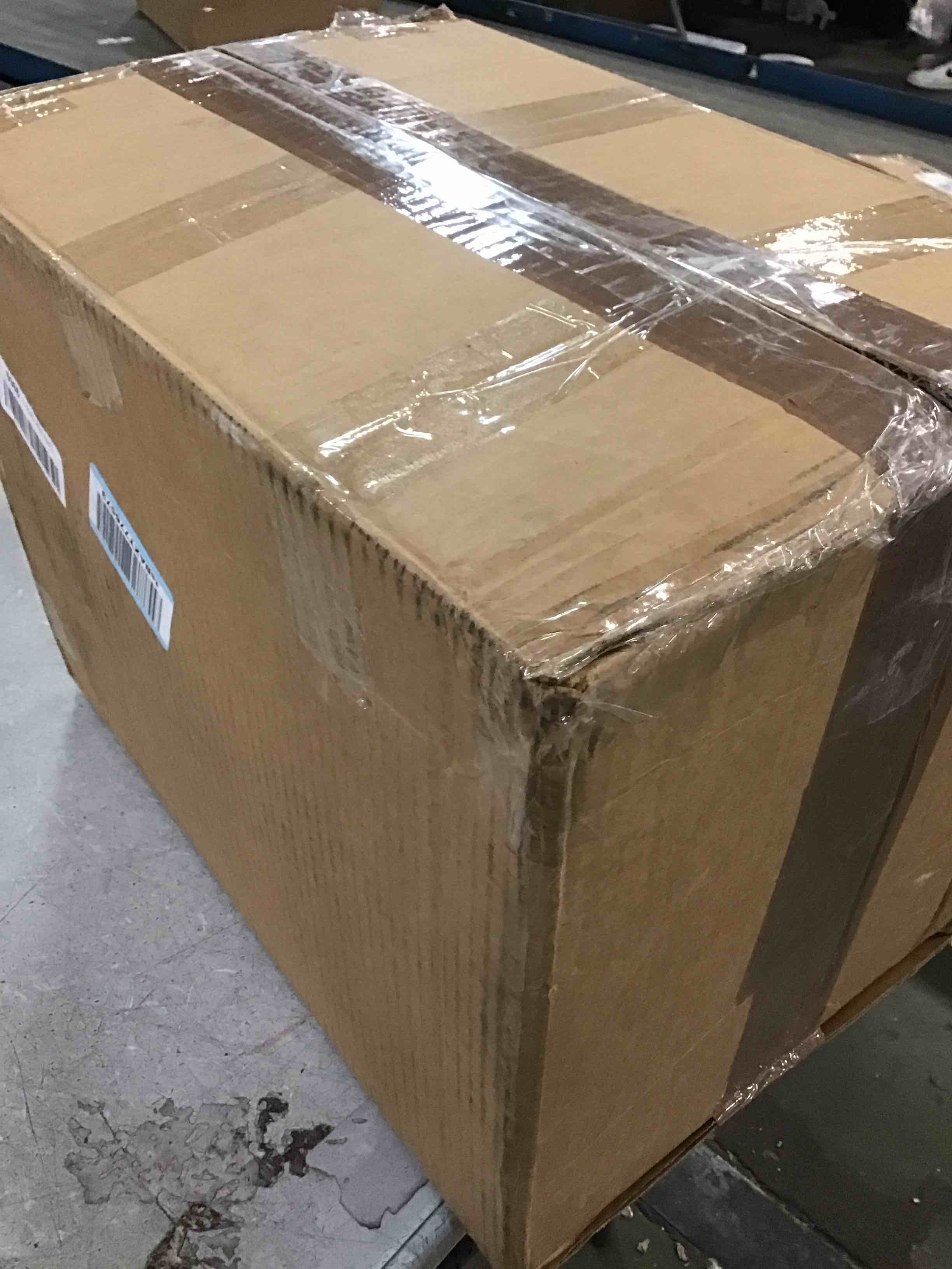 https://s3.amazonaws.com/lotting-images-prod/bidfta/GRA1781765_1741120732536.jpeg