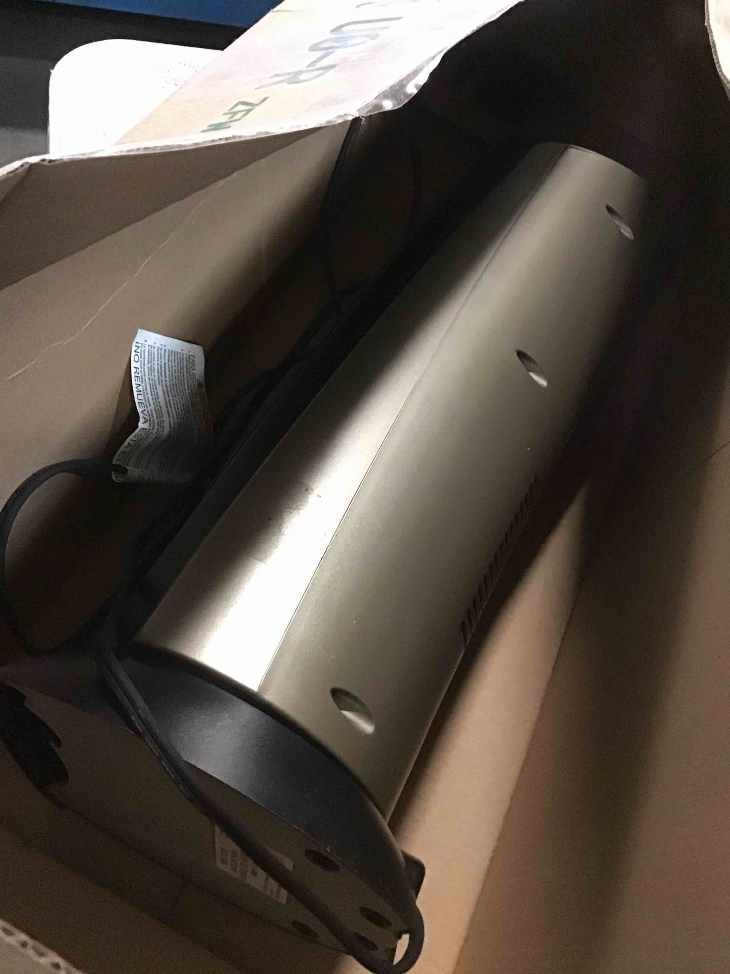 https://s3.amazonaws.com/lotting-images-prod/bidfta/GRA1781798_1741180593878.jpeg