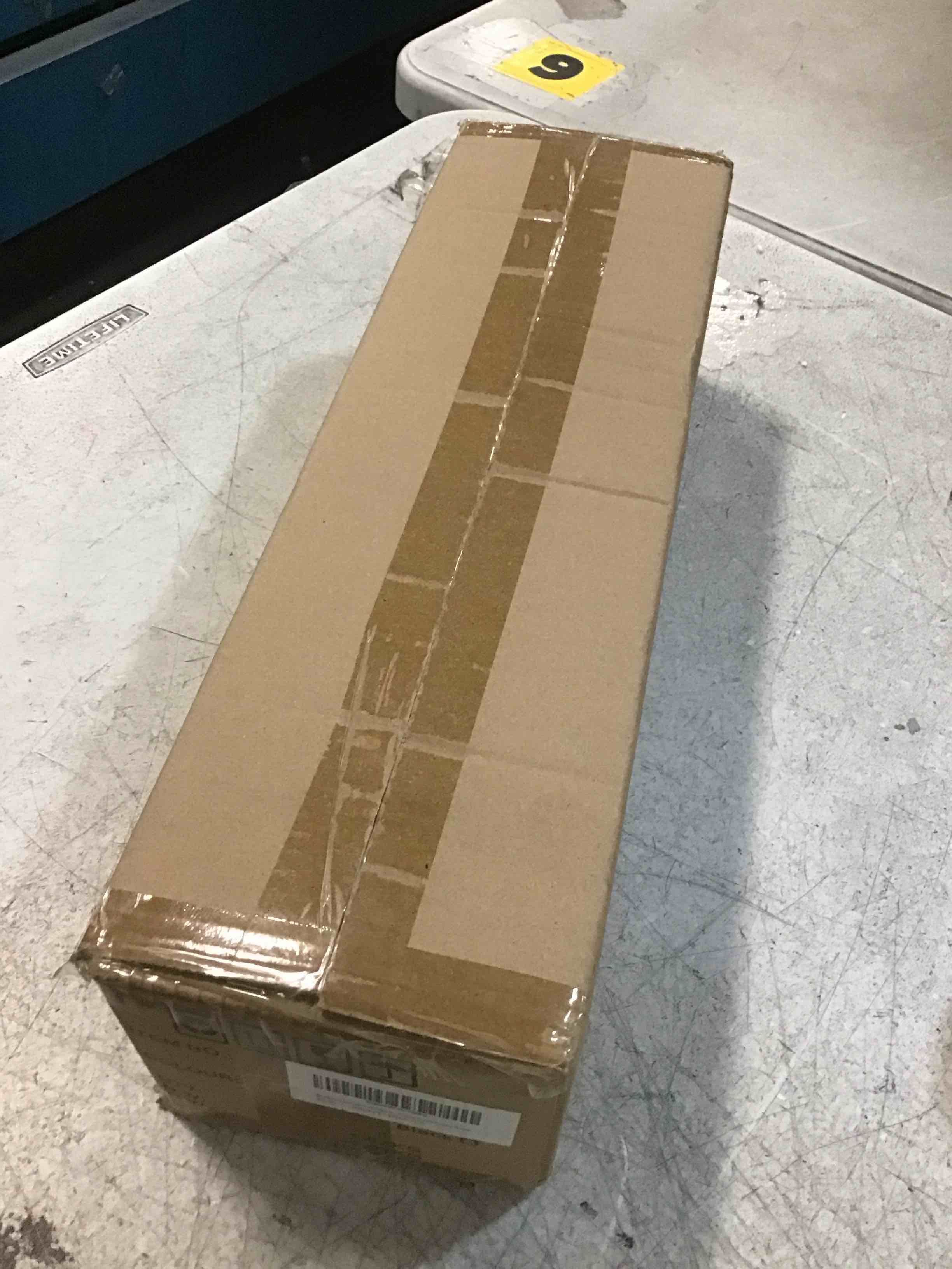 https://s3.amazonaws.com/lotting-images-prod/bidfta/GRA1781972_1741202514563.jpeg