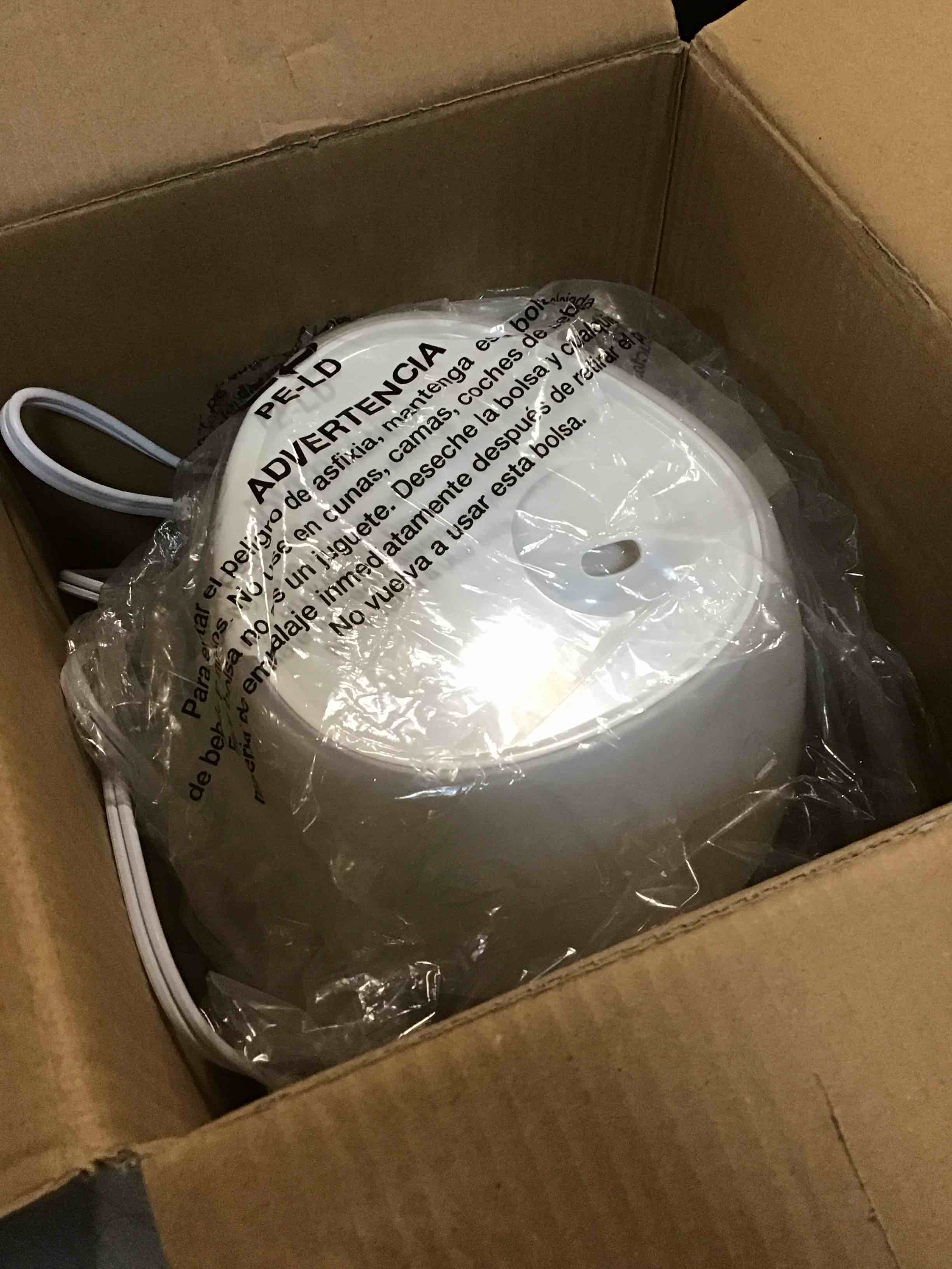 https://s3.amazonaws.com/lotting-images-prod/bidfta/GRA1782038_1741268658967.jpeg