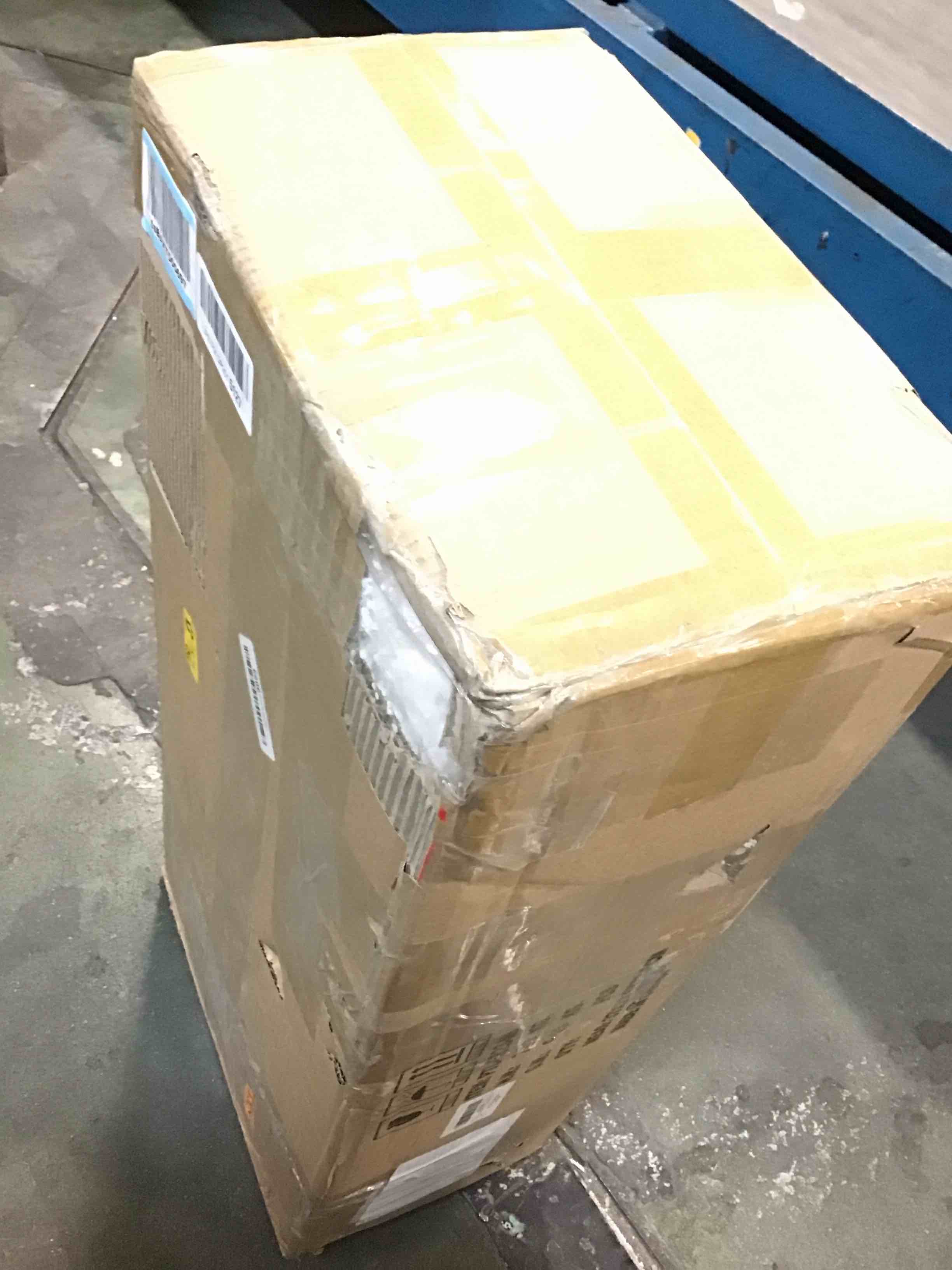 https://s3.amazonaws.com/lotting-images-prod/bidfta/GRA1782295_1741354065581.jpeg