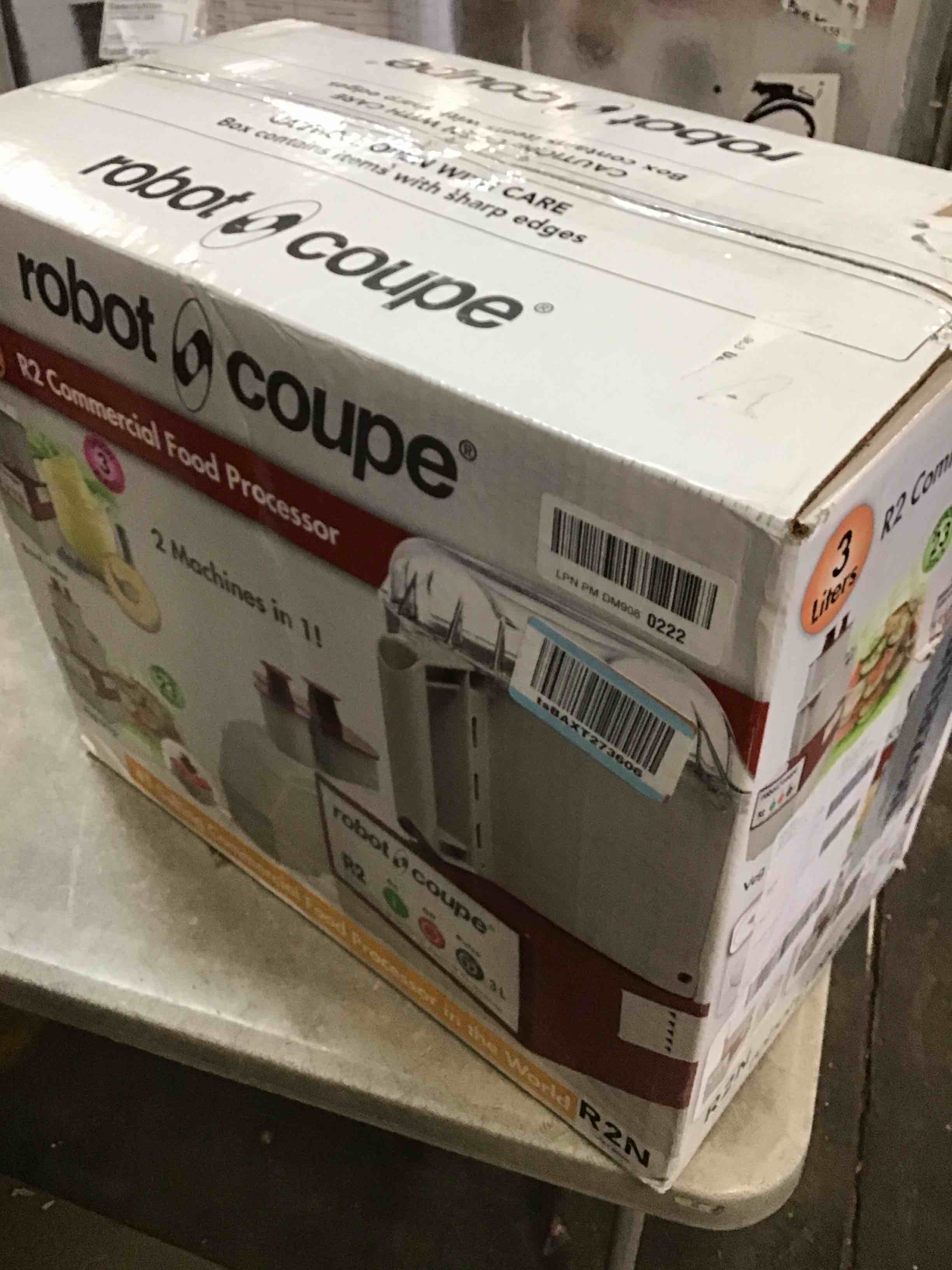 https://s3.amazonaws.com/lotting-images-prod/bidfta/GRA1782813_1741619953026.jpeg