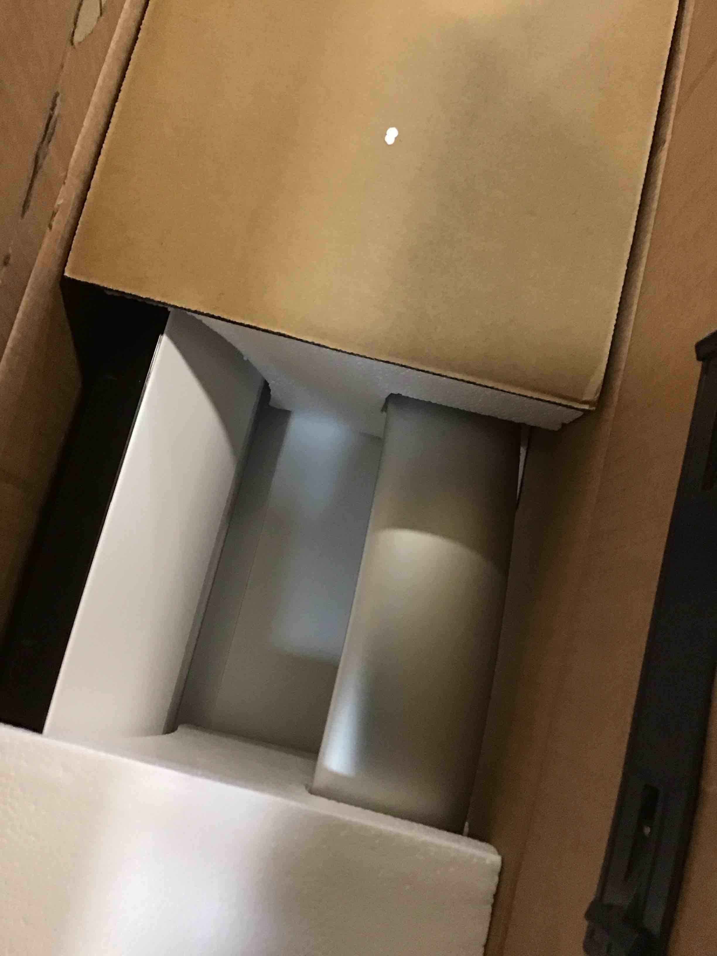 https://s3.amazonaws.com/lotting-images-prod/bidfta/GRA1782837_1741622852292.jpeg