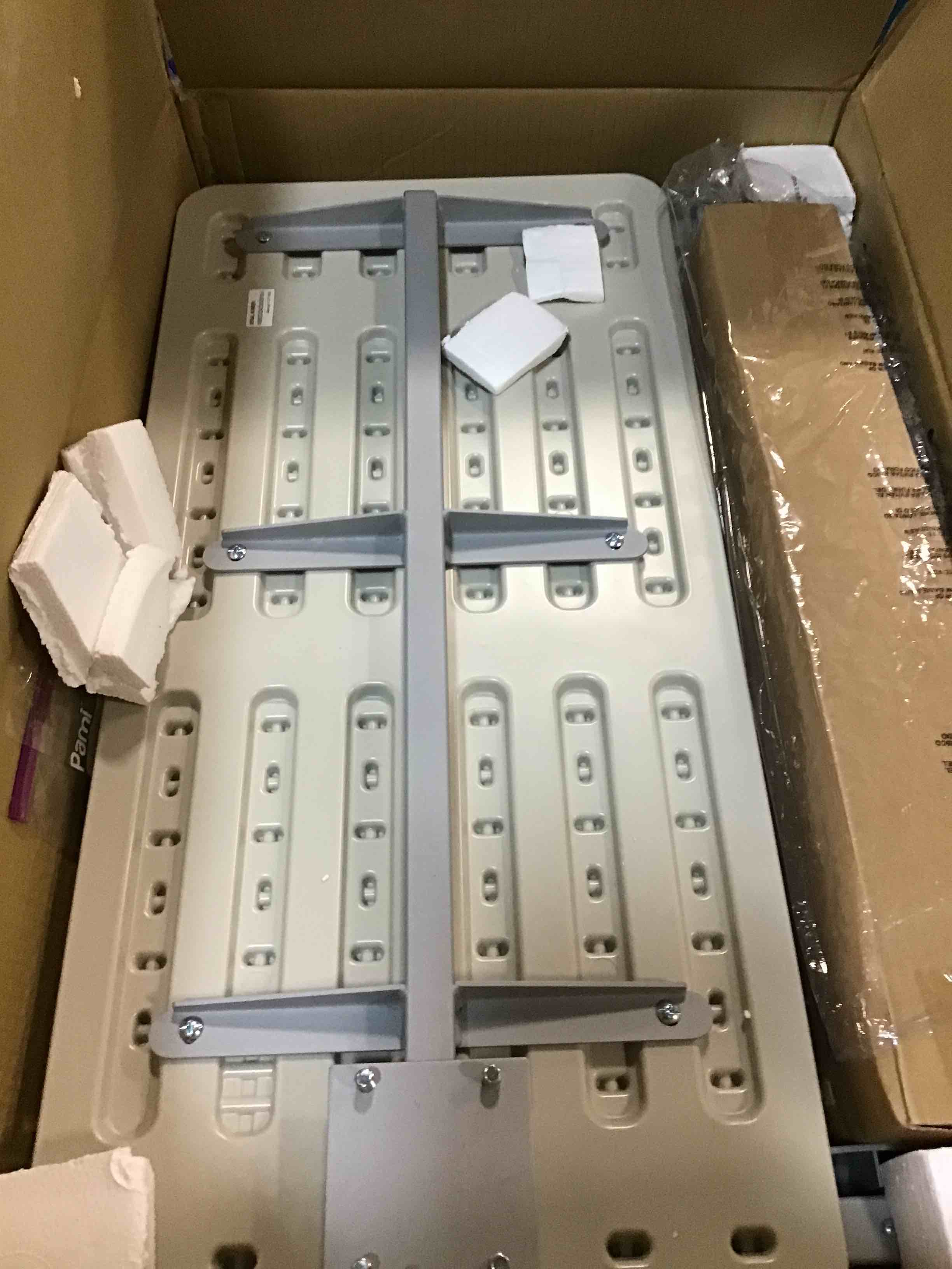 https://s3.amazonaws.com/lotting-images-prod/bidfta/GRA1785485_1738703929688.jpeg