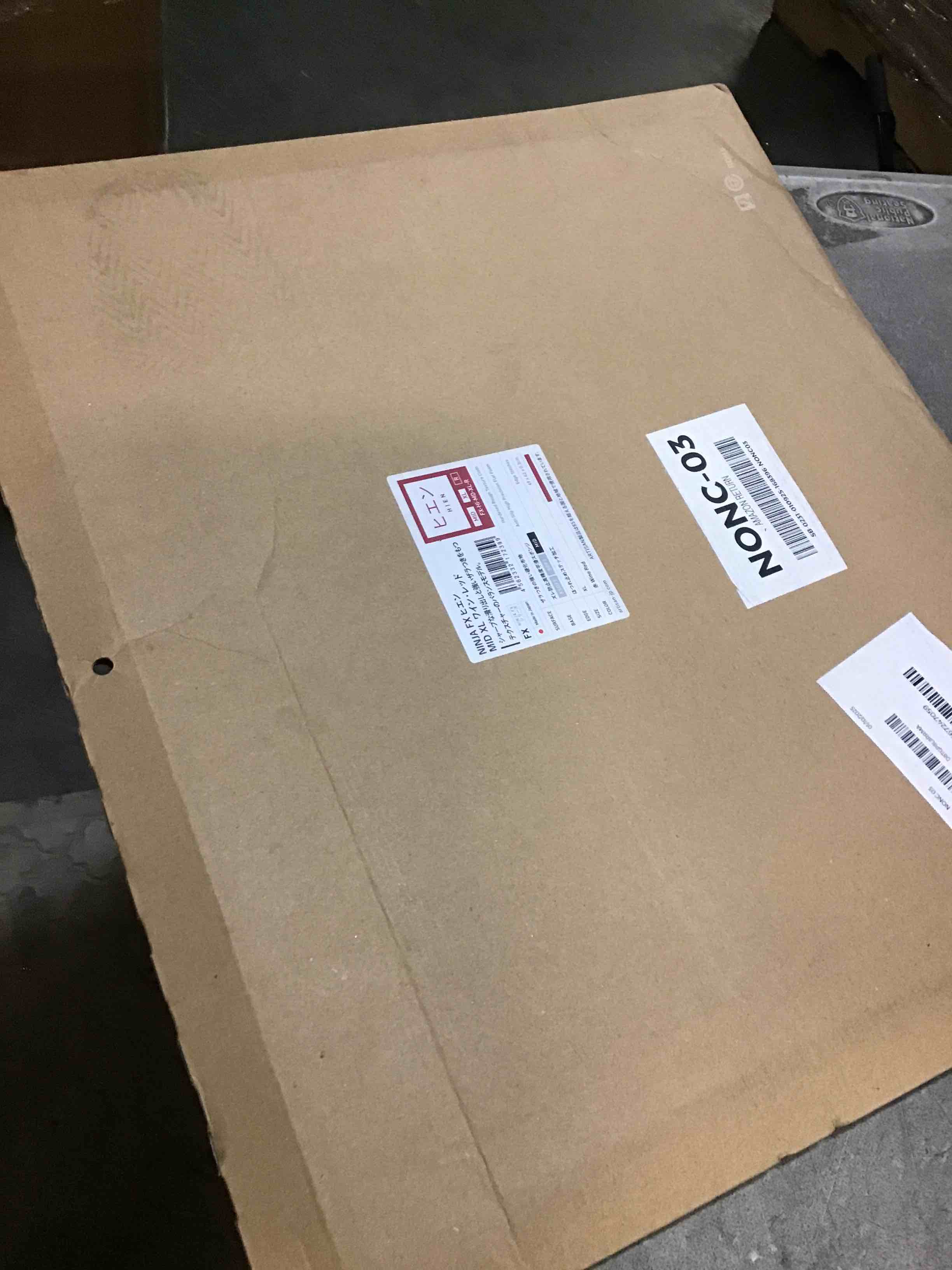 https://s3.amazonaws.com/lotting-images-prod/bidfta/GRA1785611_1738773594596.jpeg