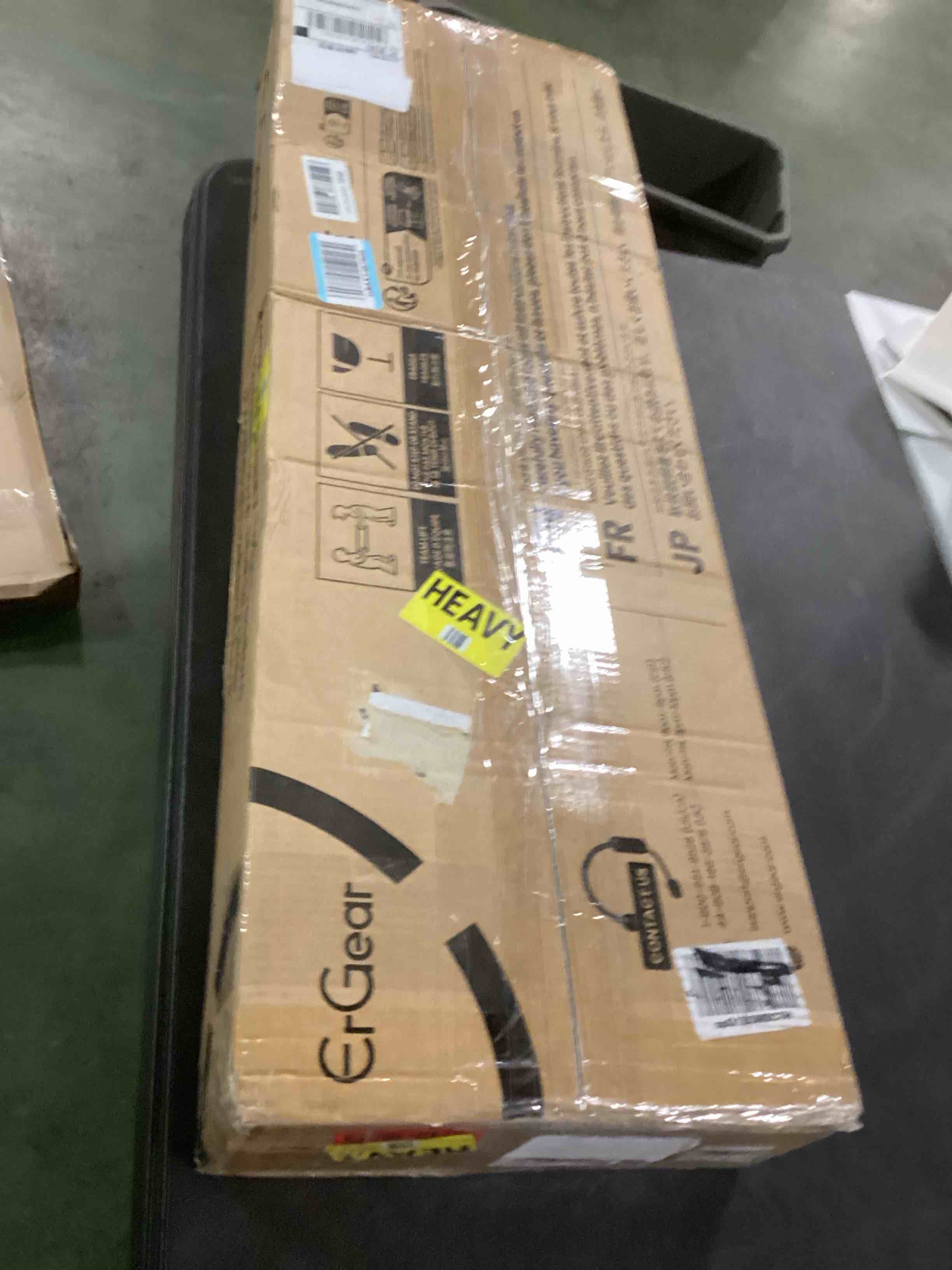 https://s3.amazonaws.com/lotting-images-prod/bidfta/GRA1786002_1736341191975.jpeg