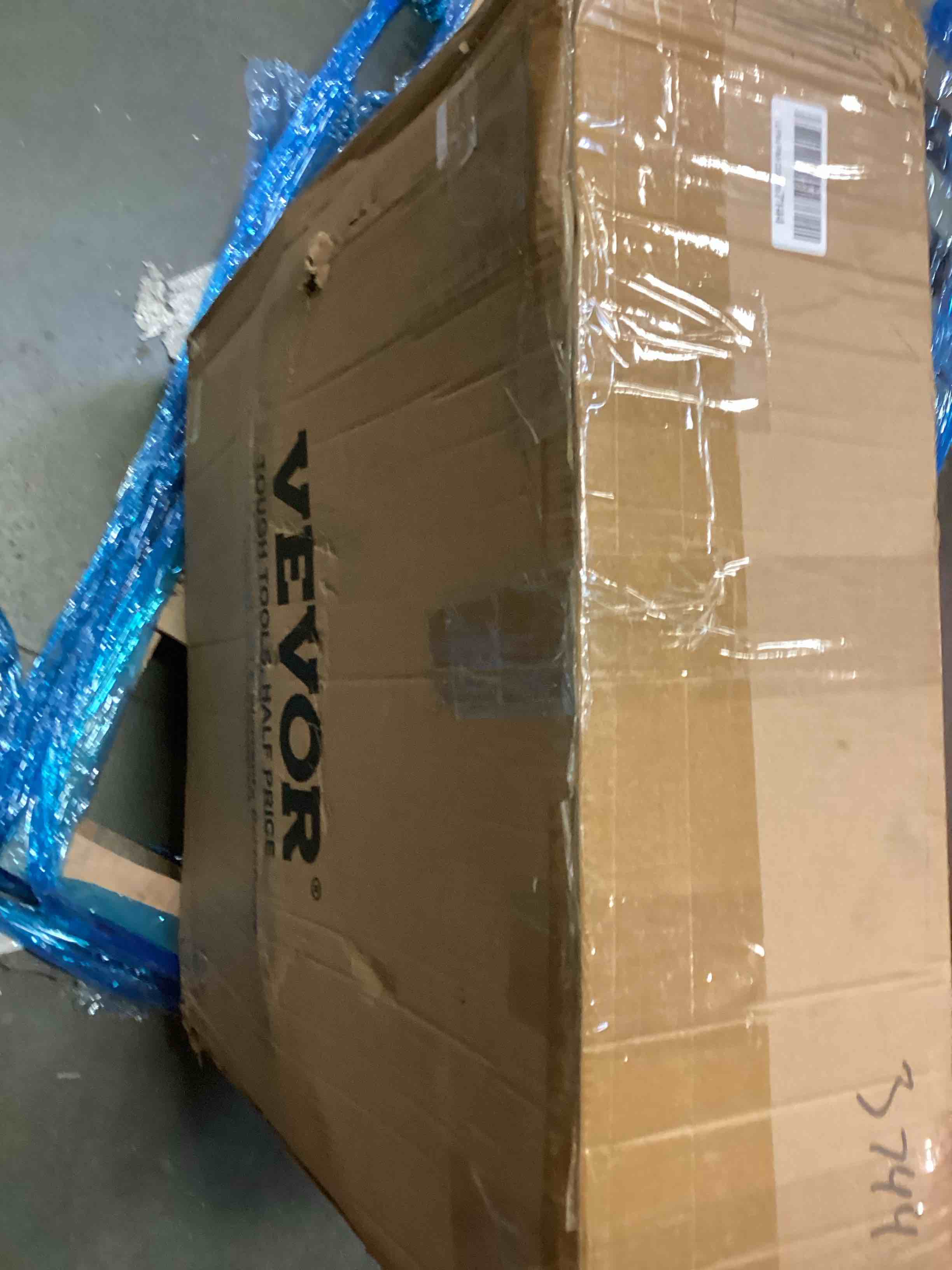 https://s3.amazonaws.com/lotting-images-prod/bidfta/GRA1787040_1736872940436.jpeg