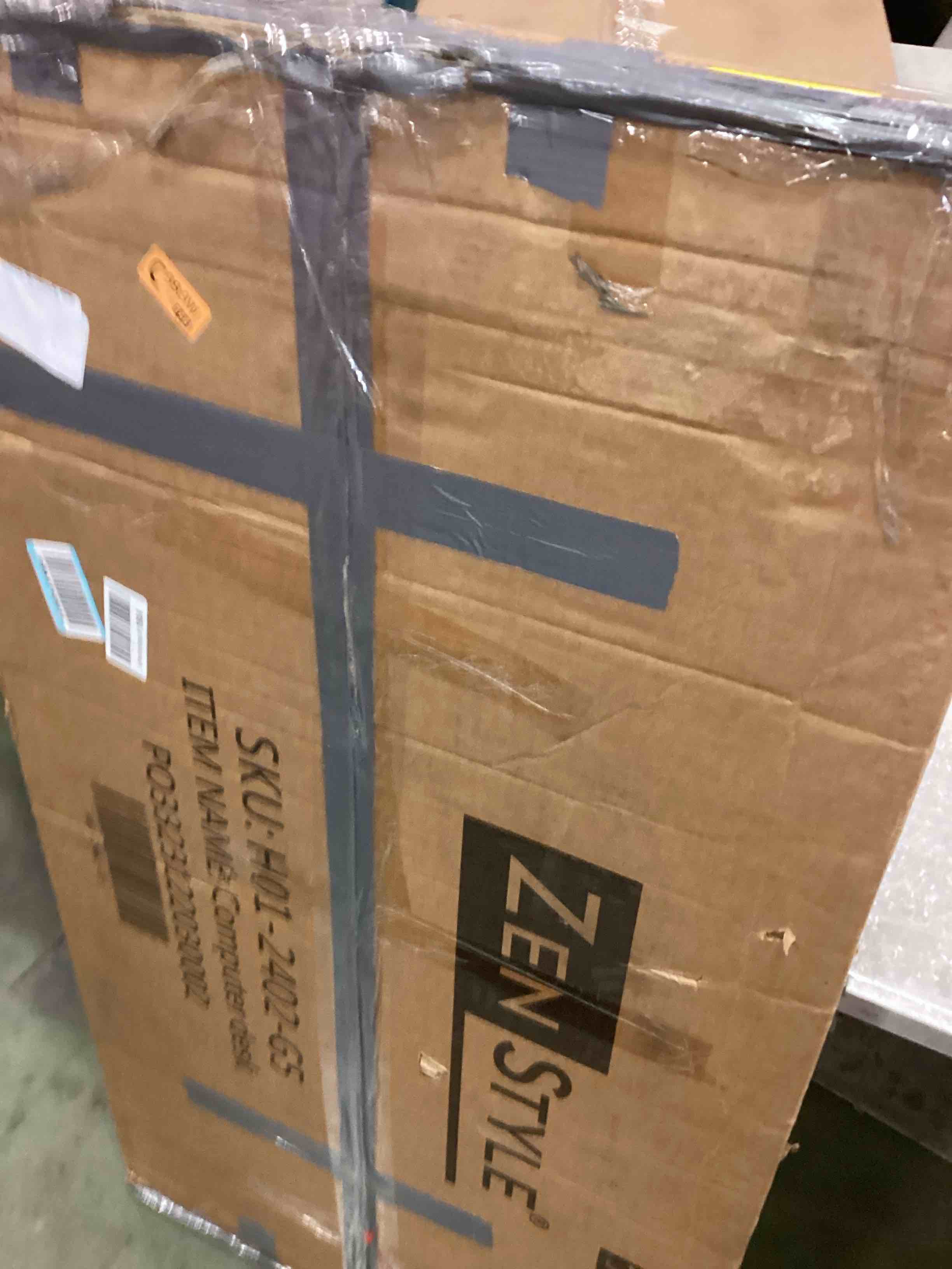 https://s3.amazonaws.com/lotting-images-prod/bidfta/GRA1787230_1736964640100.jpeg