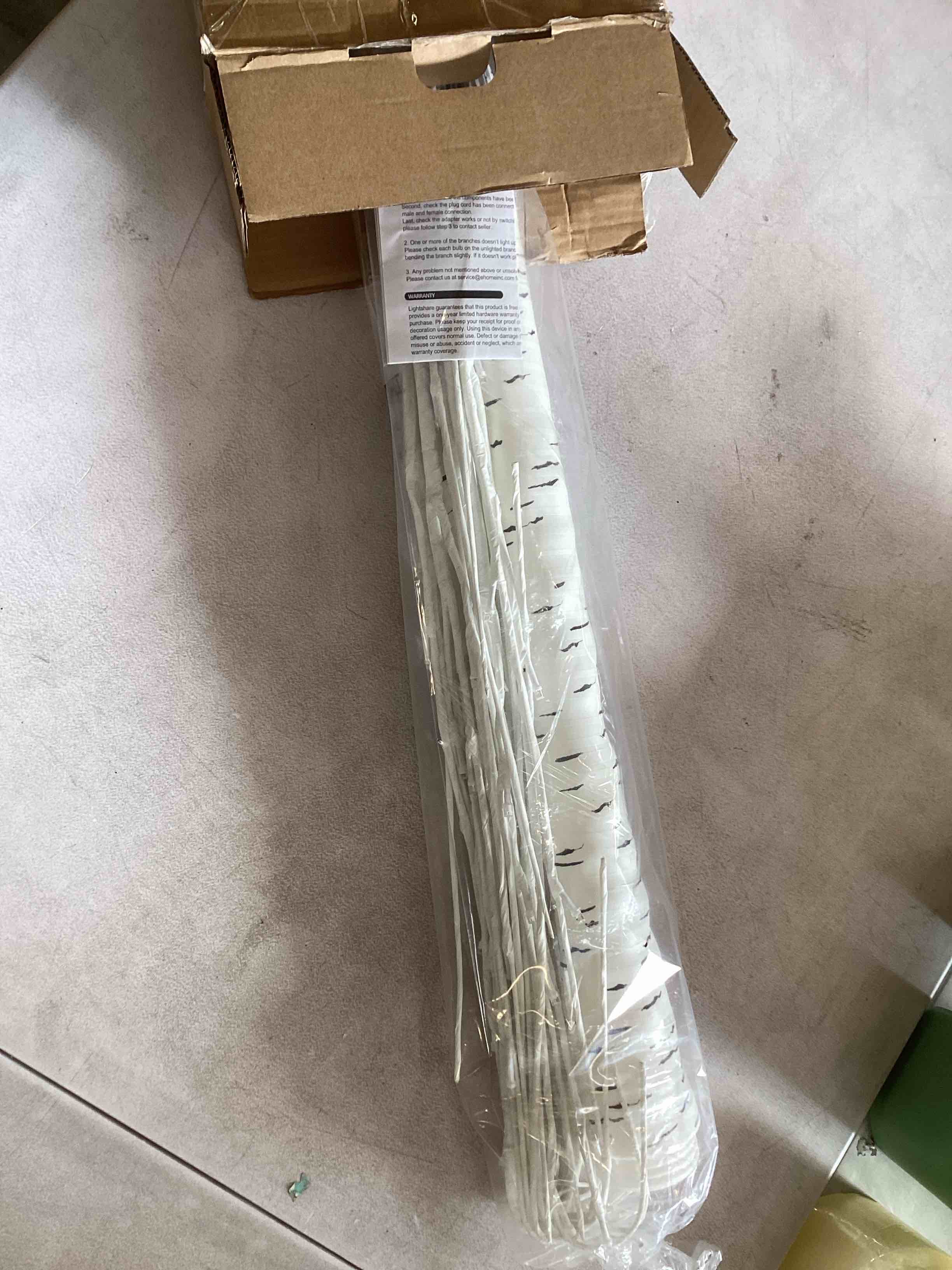https://s3.amazonaws.com/lotting-images-prod/bidfta/GRA1787357_1737042755116.jpeg