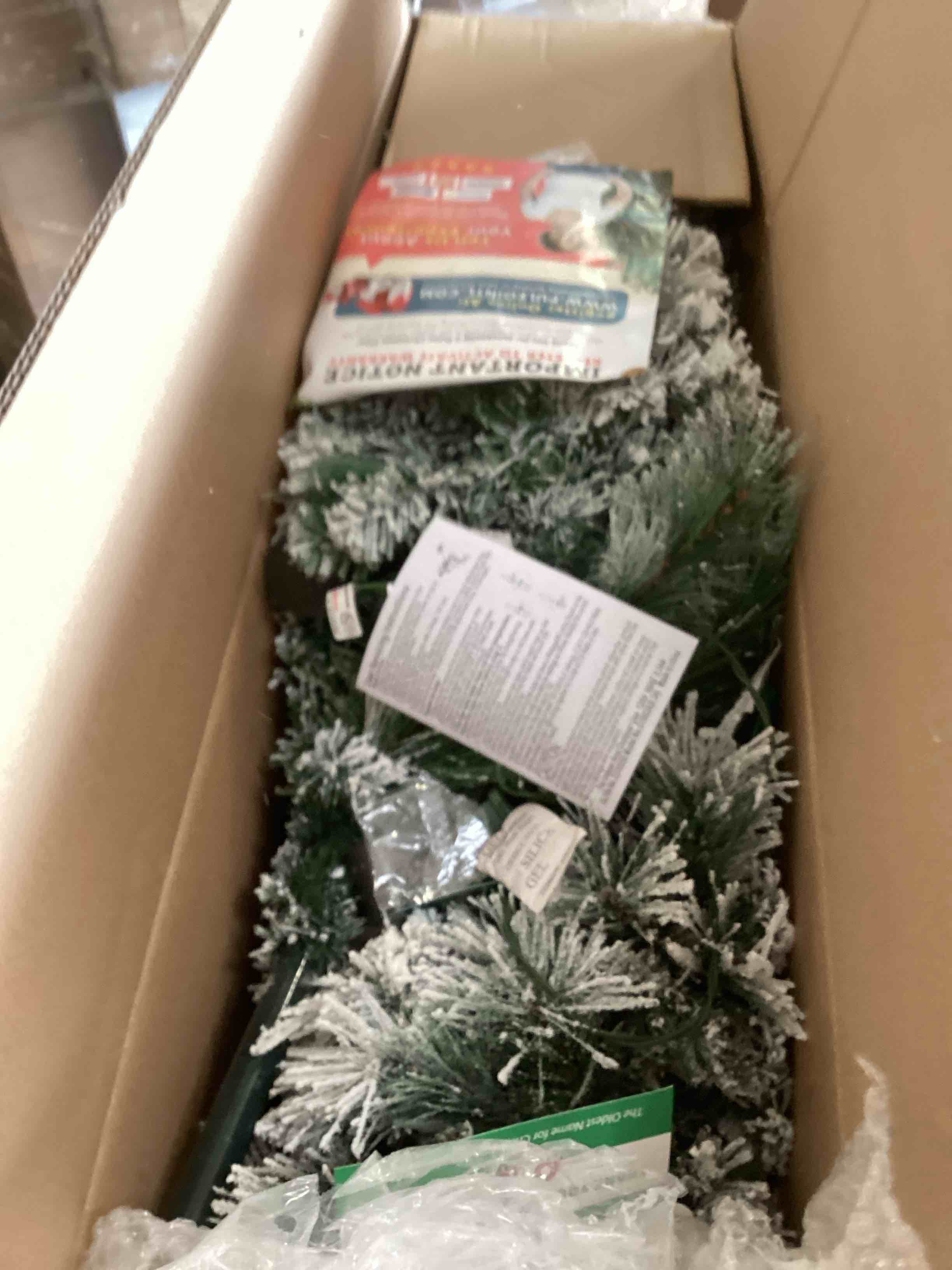 https://s3.amazonaws.com/lotting-images-prod/bidfta/GRA1787386_1737045709996.jpeg