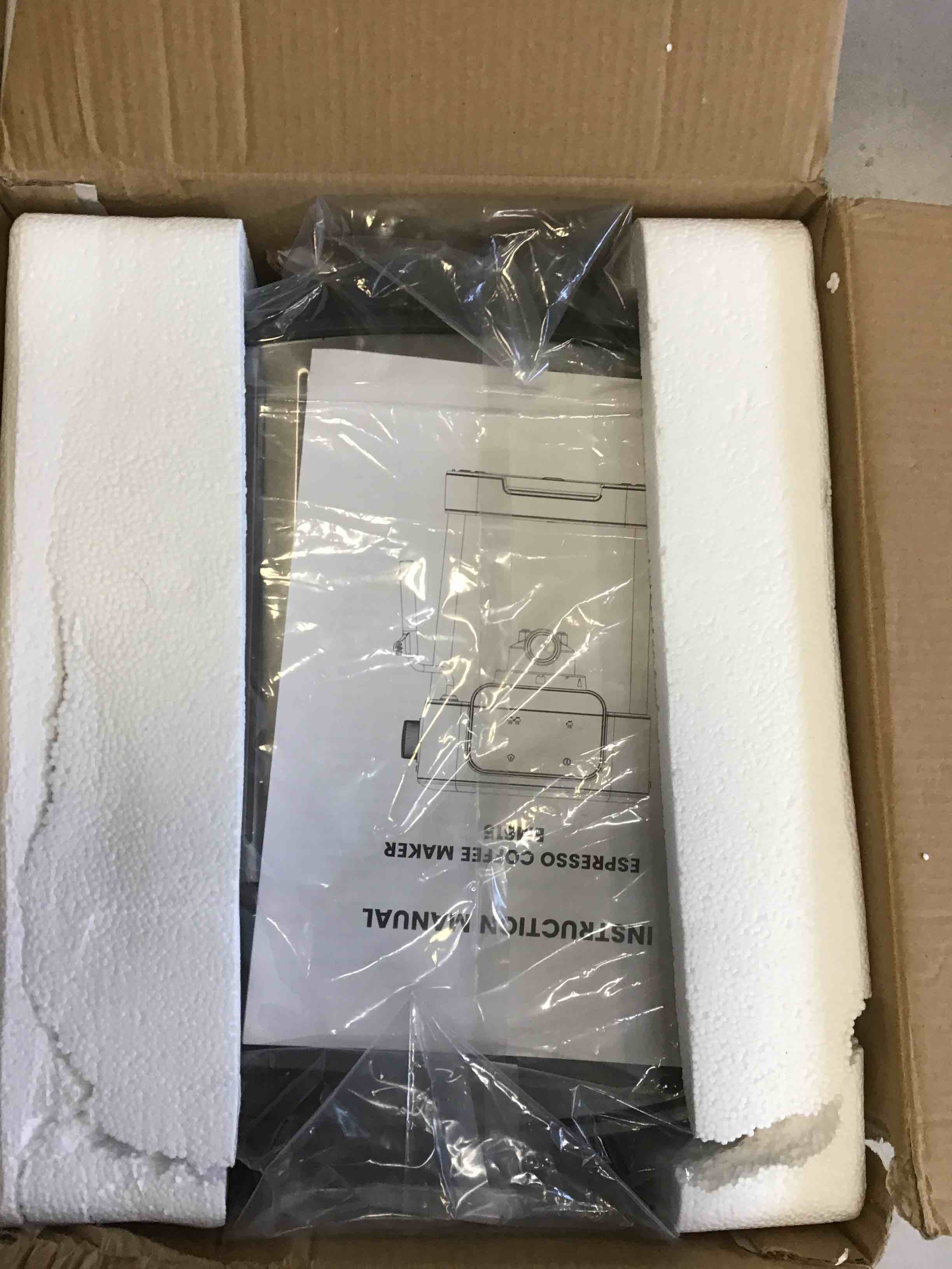 https://s3.amazonaws.com/lotting-images-prod/bidfta/GRA1788017_1737401828491.jpeg
