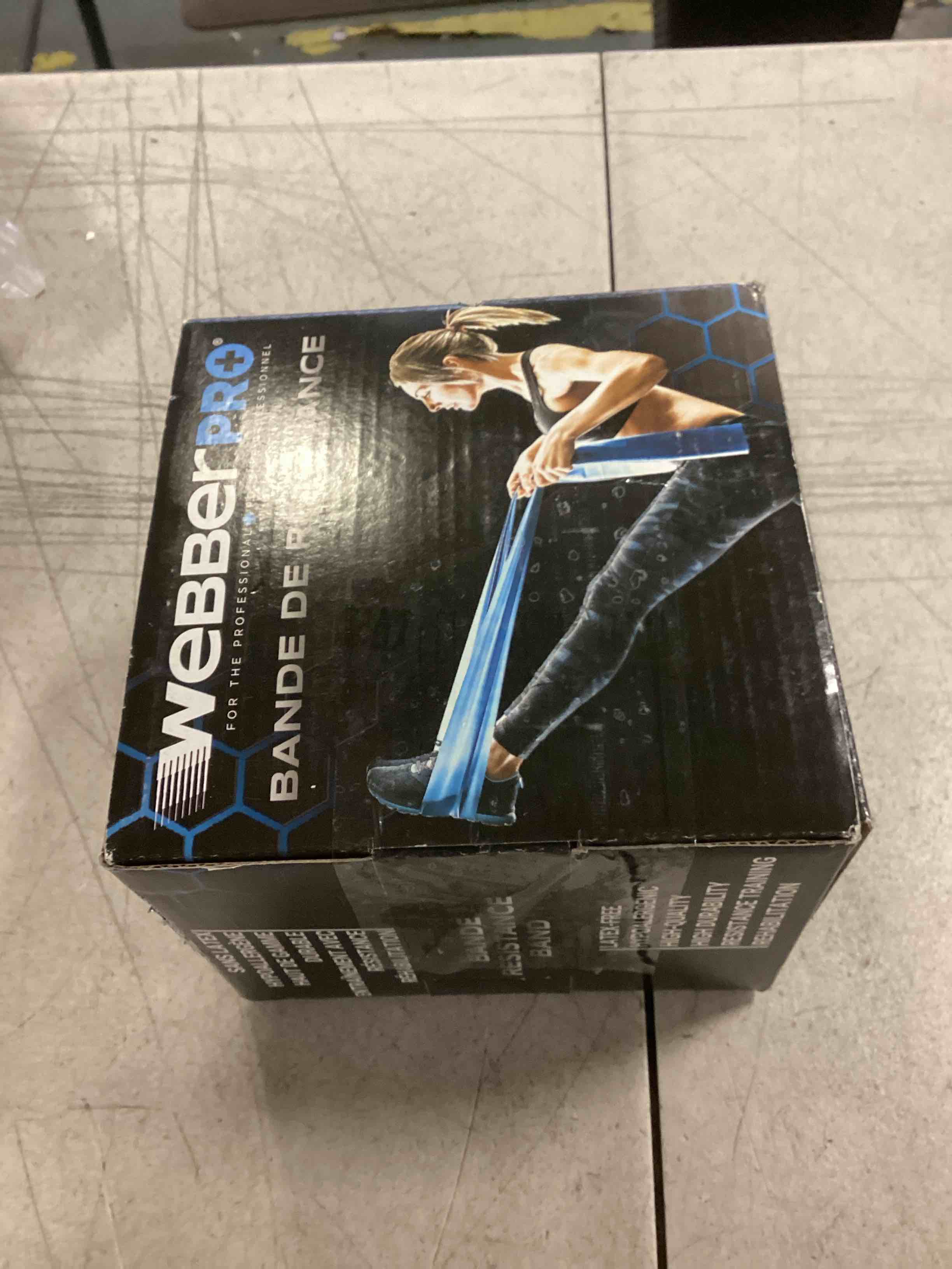 https://s3.amazonaws.com/lotting-images-prod/bidfta/GRA1789116_1735657013937.jpeg