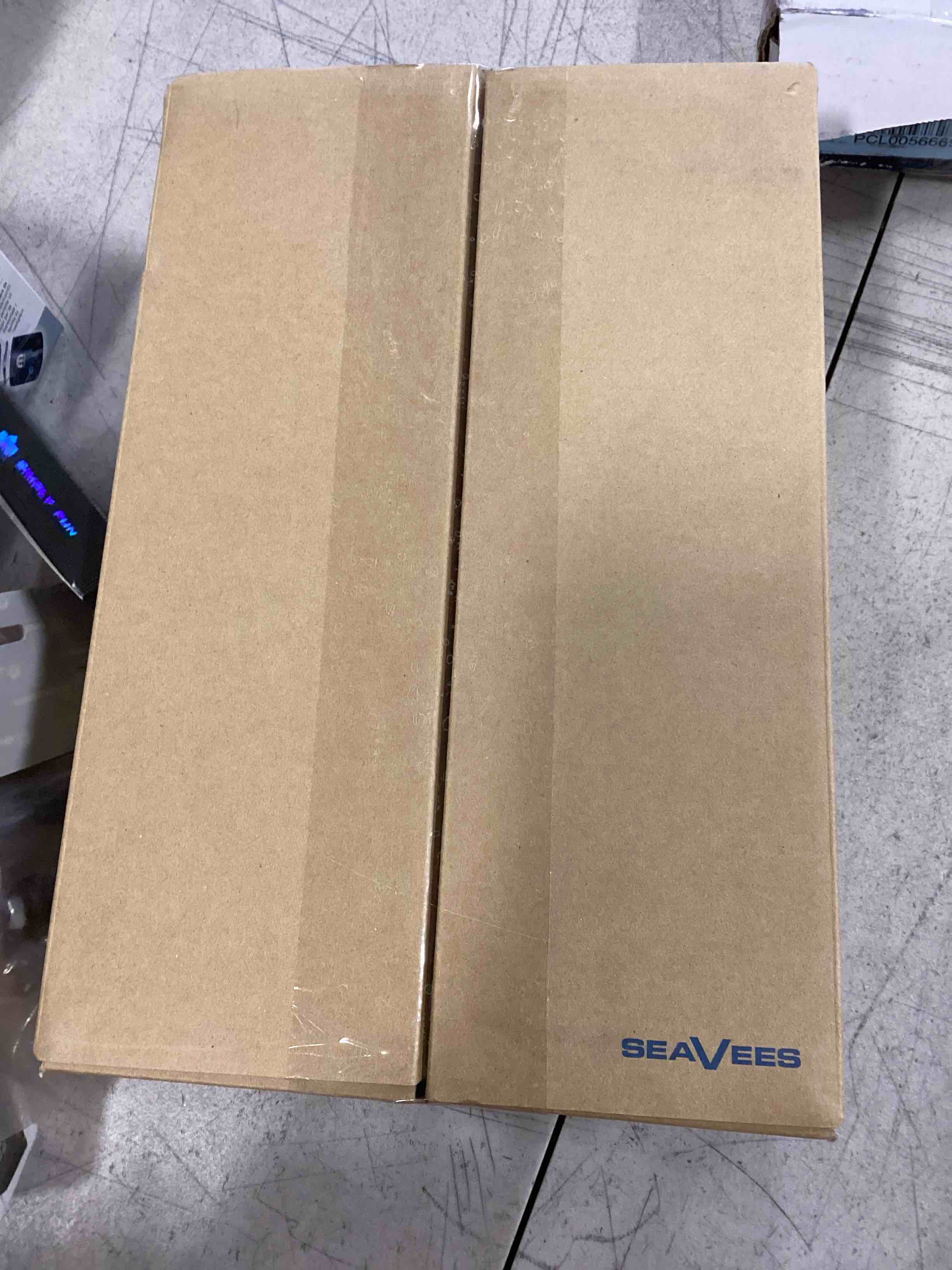 https://s3.amazonaws.com/lotting-images-prod/bidfta/GRA1789516_1735921722014.jpeg