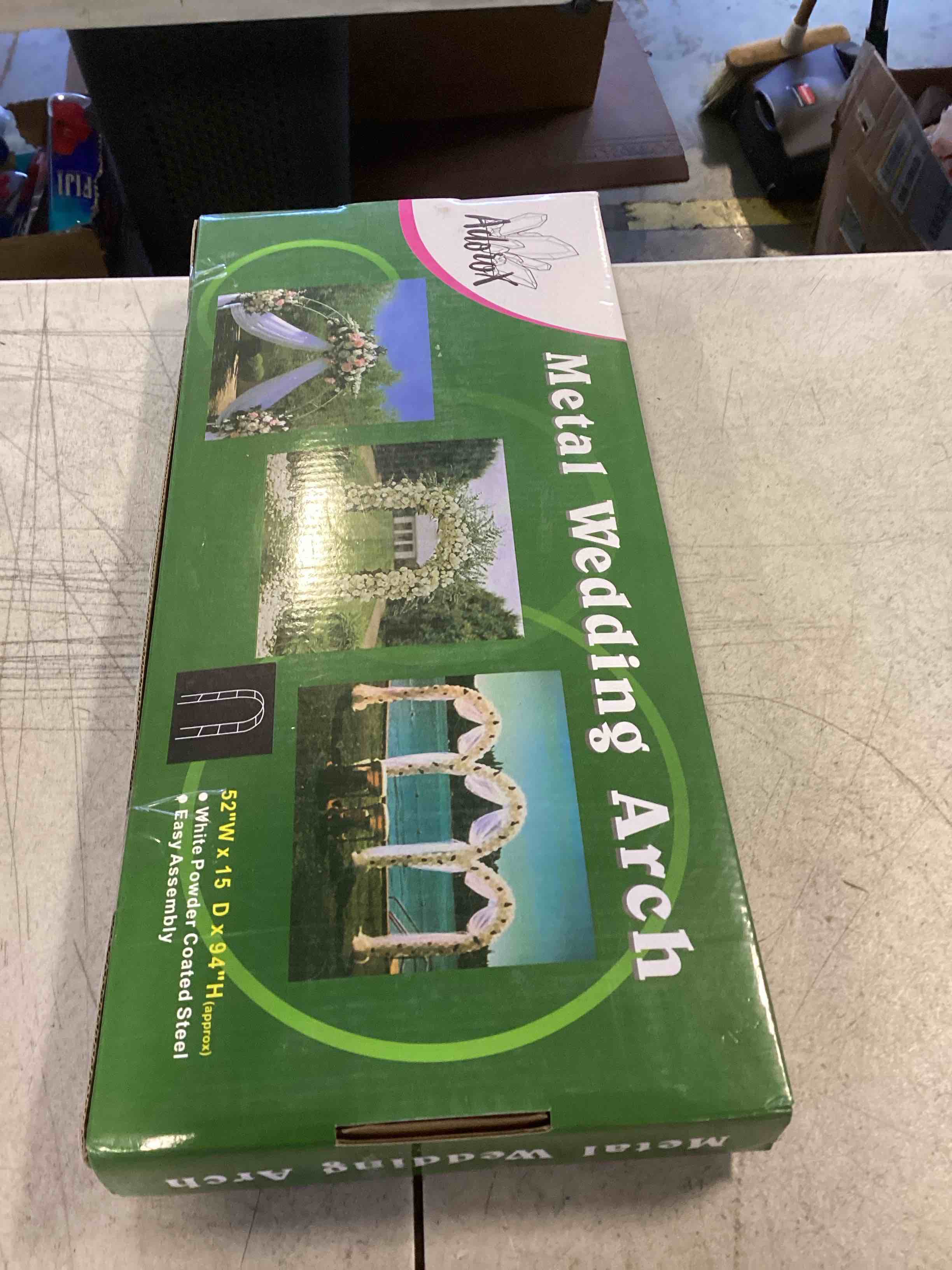 https://s3.amazonaws.com/lotting-images-prod/bidfta/GRA1789722_1736004131323.jpeg