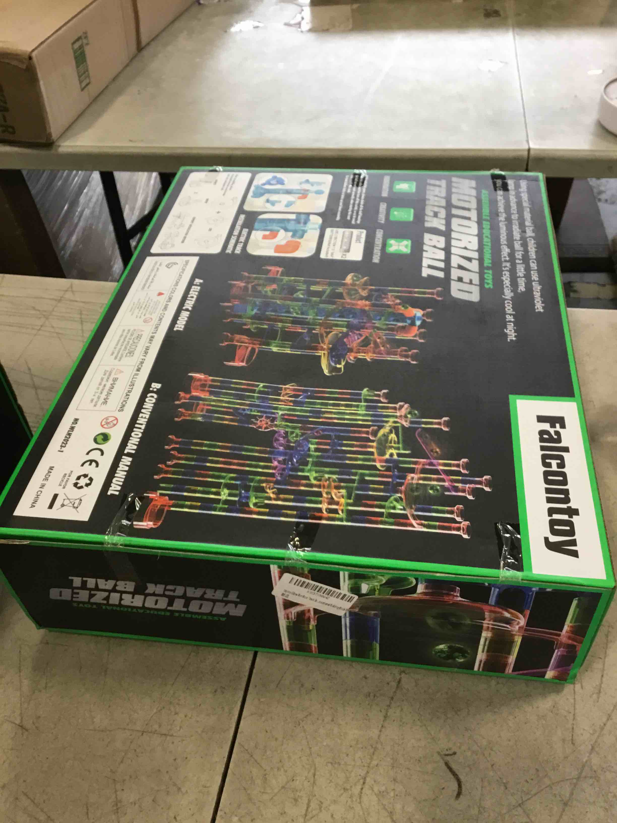 https://s3.amazonaws.com/lotting-images-prod/bidfta/GRA1789993_1736268587898.jpeg