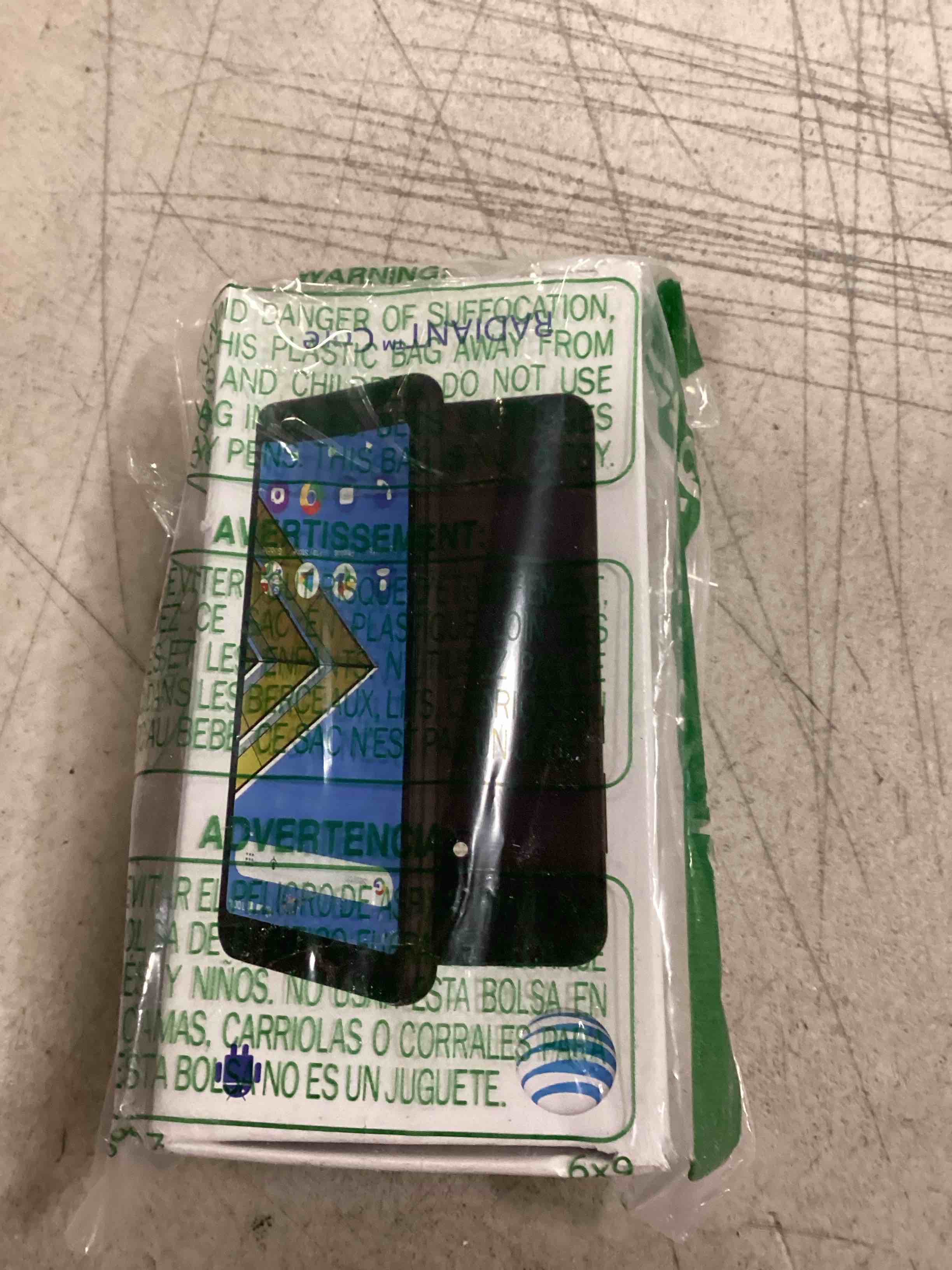 https://s3.amazonaws.com/lotting-images-prod/bidfta/GRA1790522_1736516775179.jpeg
