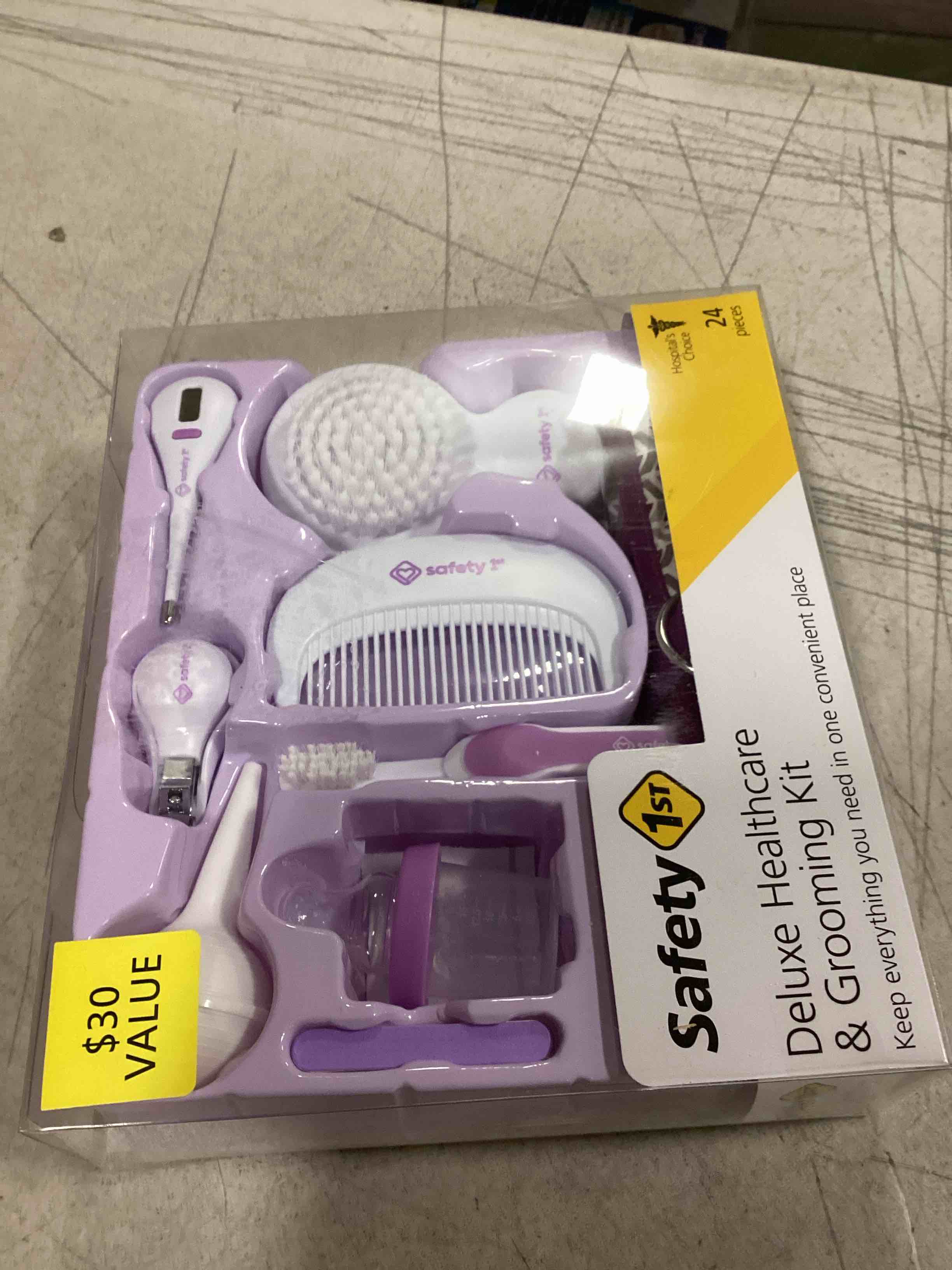 https://s3.amazonaws.com/lotting-images-prod/bidfta/GRA1791580_1736943833563.jpeg