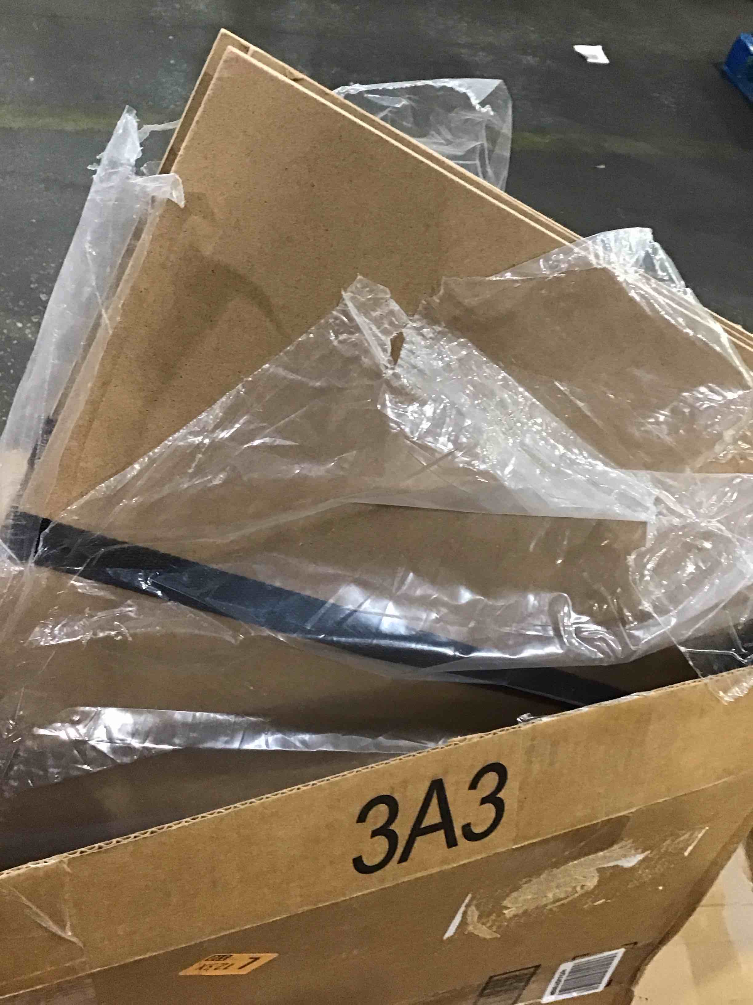 https://s3.amazonaws.com/lotting-images-prod/bidfta/GRA1792406_1747753980194.jpeg
