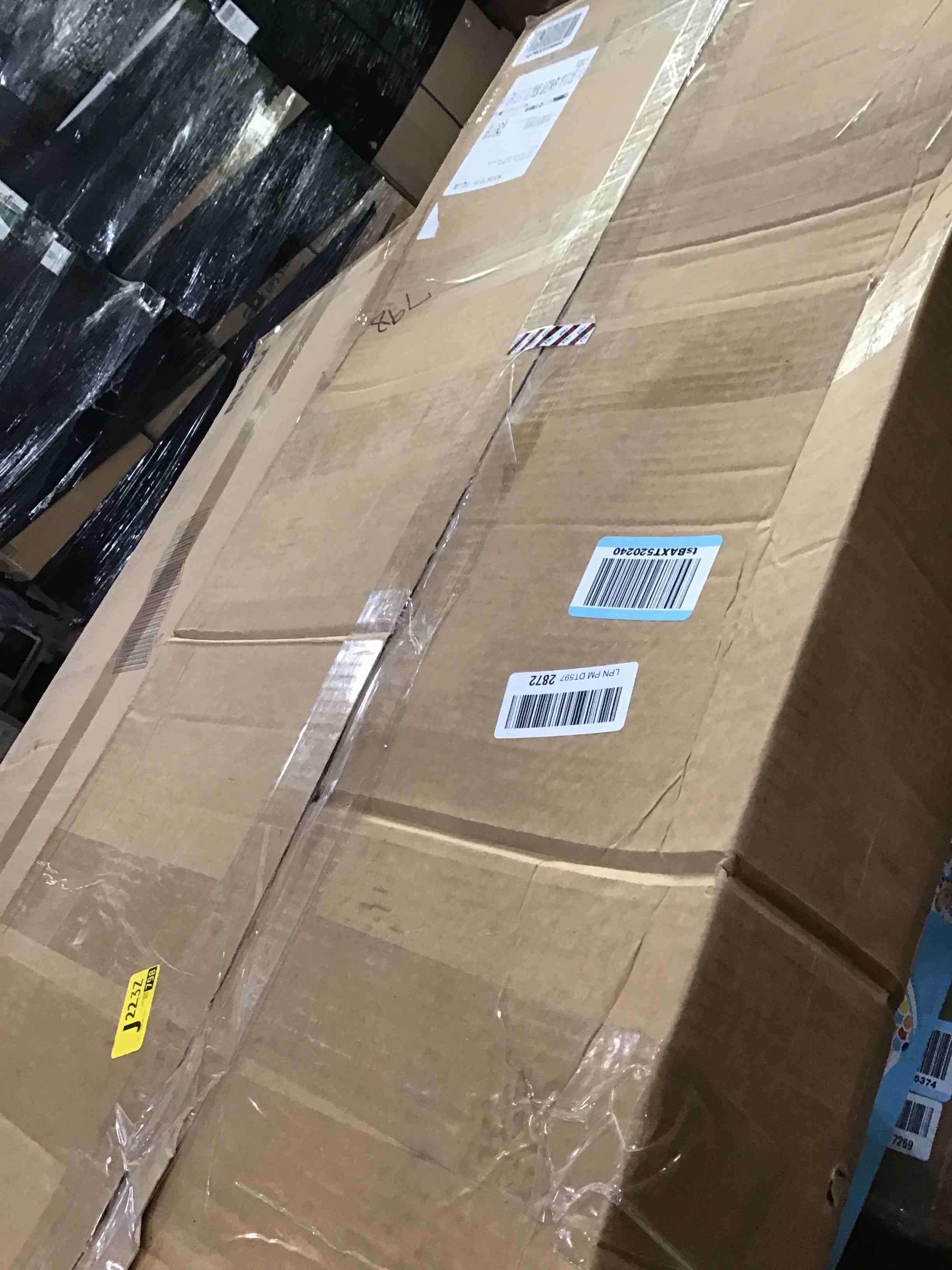 https://s3.amazonaws.com/lotting-images-prod/bidfta/GRA1792460_1747767203286.jpeg