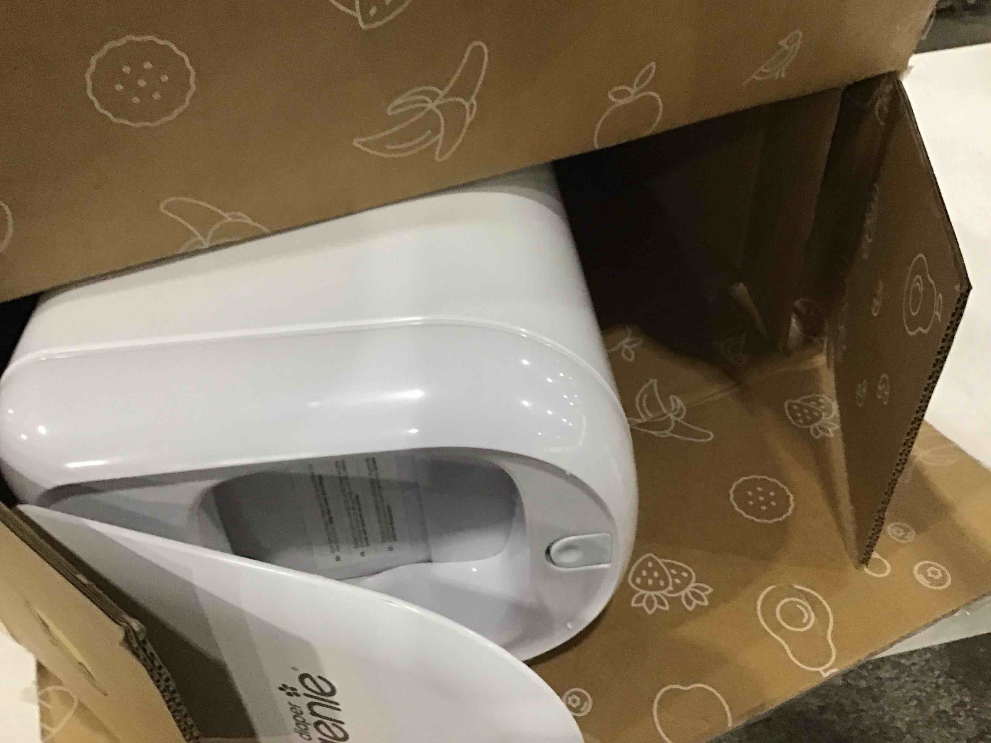 https://s3.amazonaws.com/lotting-images-prod/bidfta/GRA1792953_1748548666361.jpeg