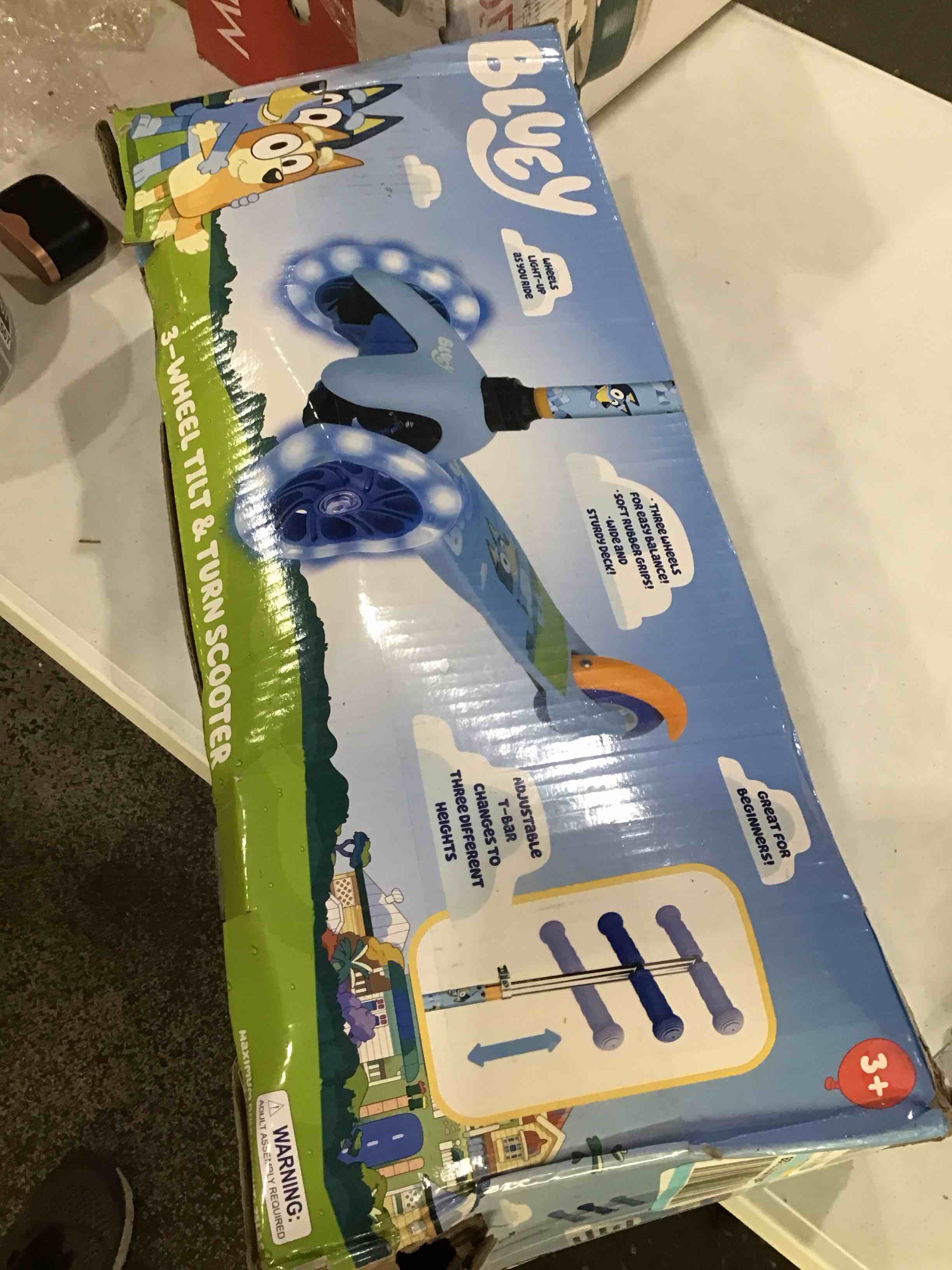 https://s3.amazonaws.com/lotting-images-prod/bidfta/GRA1793062_1748638871956.jpeg