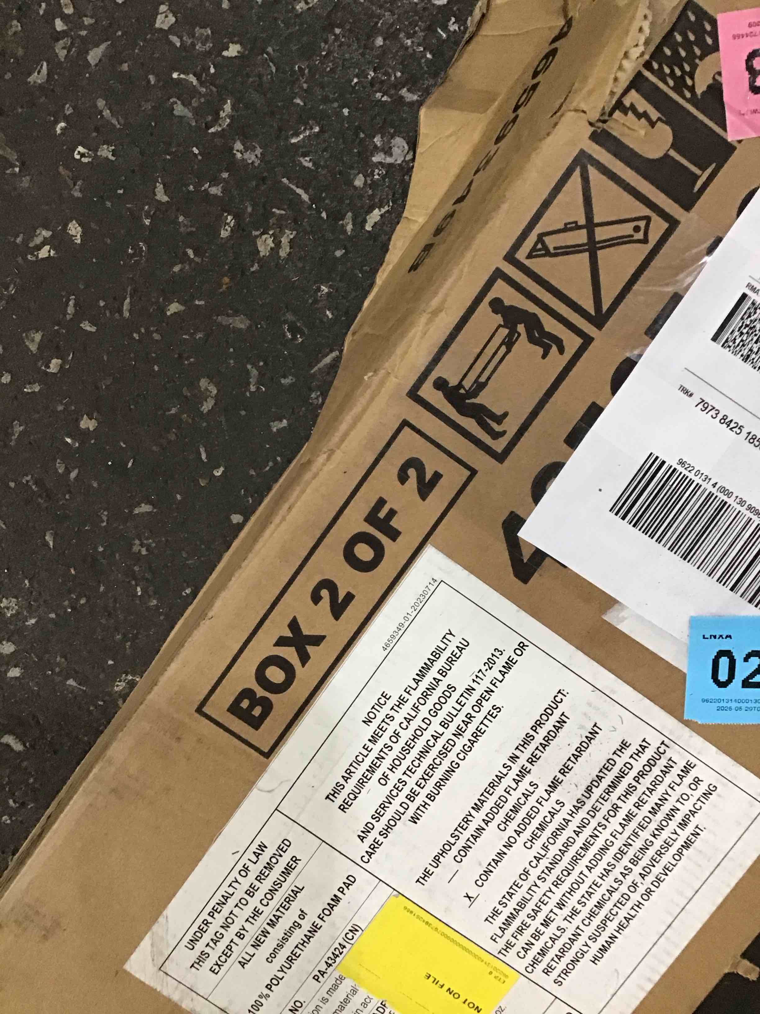 https://s3.amazonaws.com/lotting-images-prod/bidfta/GRA1793112_1748977191036.jpeg