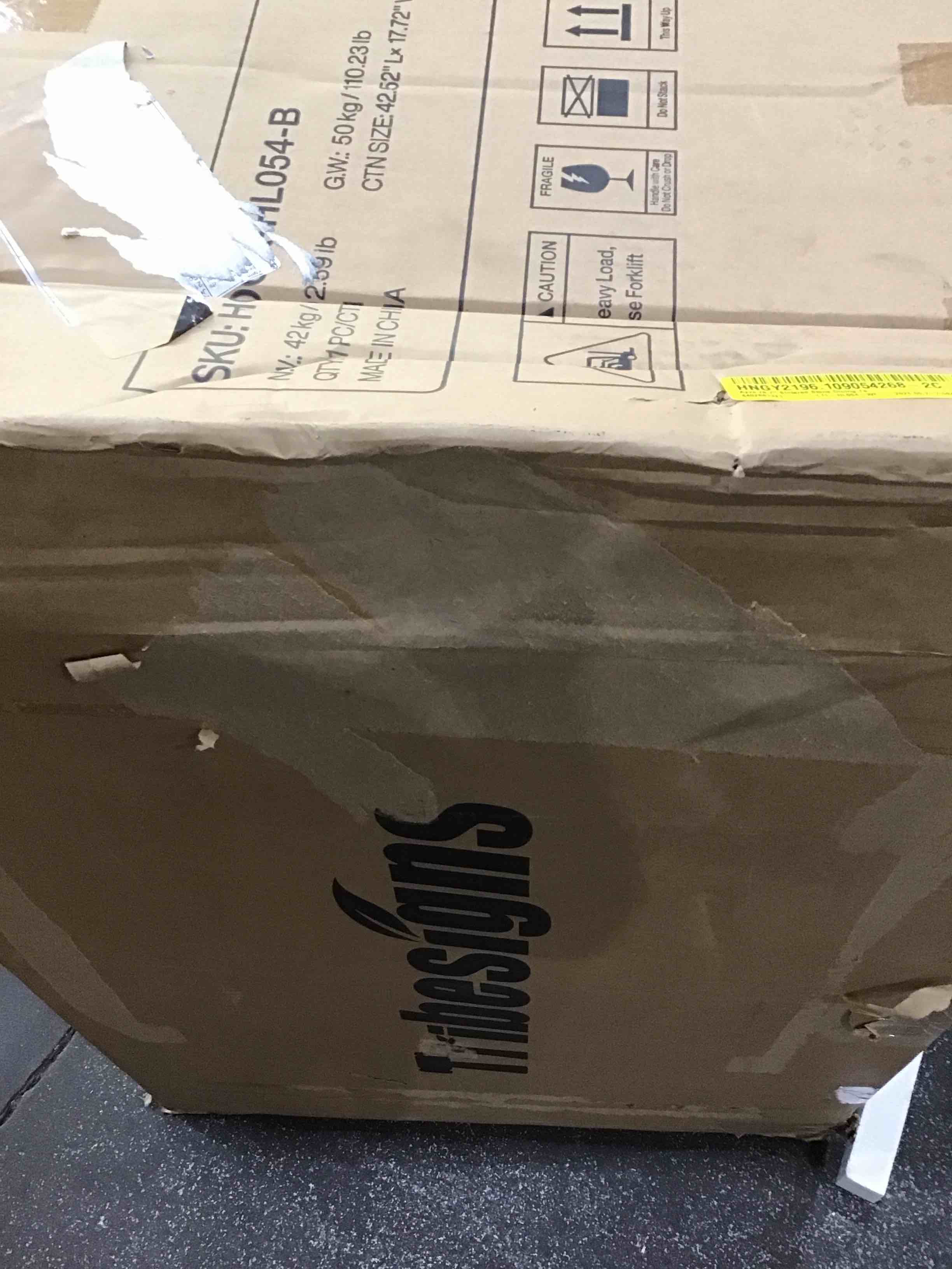 https://s3.amazonaws.com/lotting-images-prod/bidfta/GRA1793157_1749150989546.jpeg