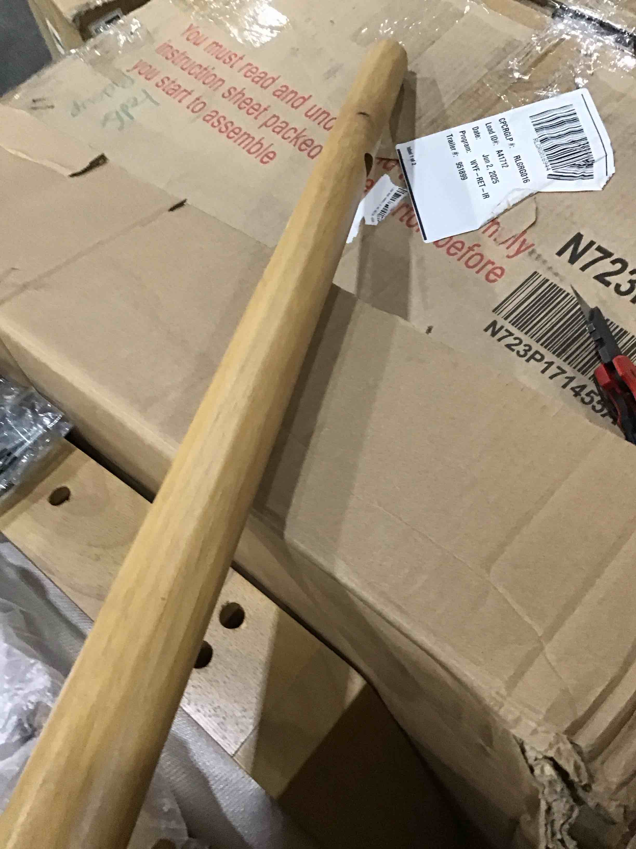 https://s3.amazonaws.com/lotting-images-prod/bidfta/GRA1793178_1749223717274.jpeg