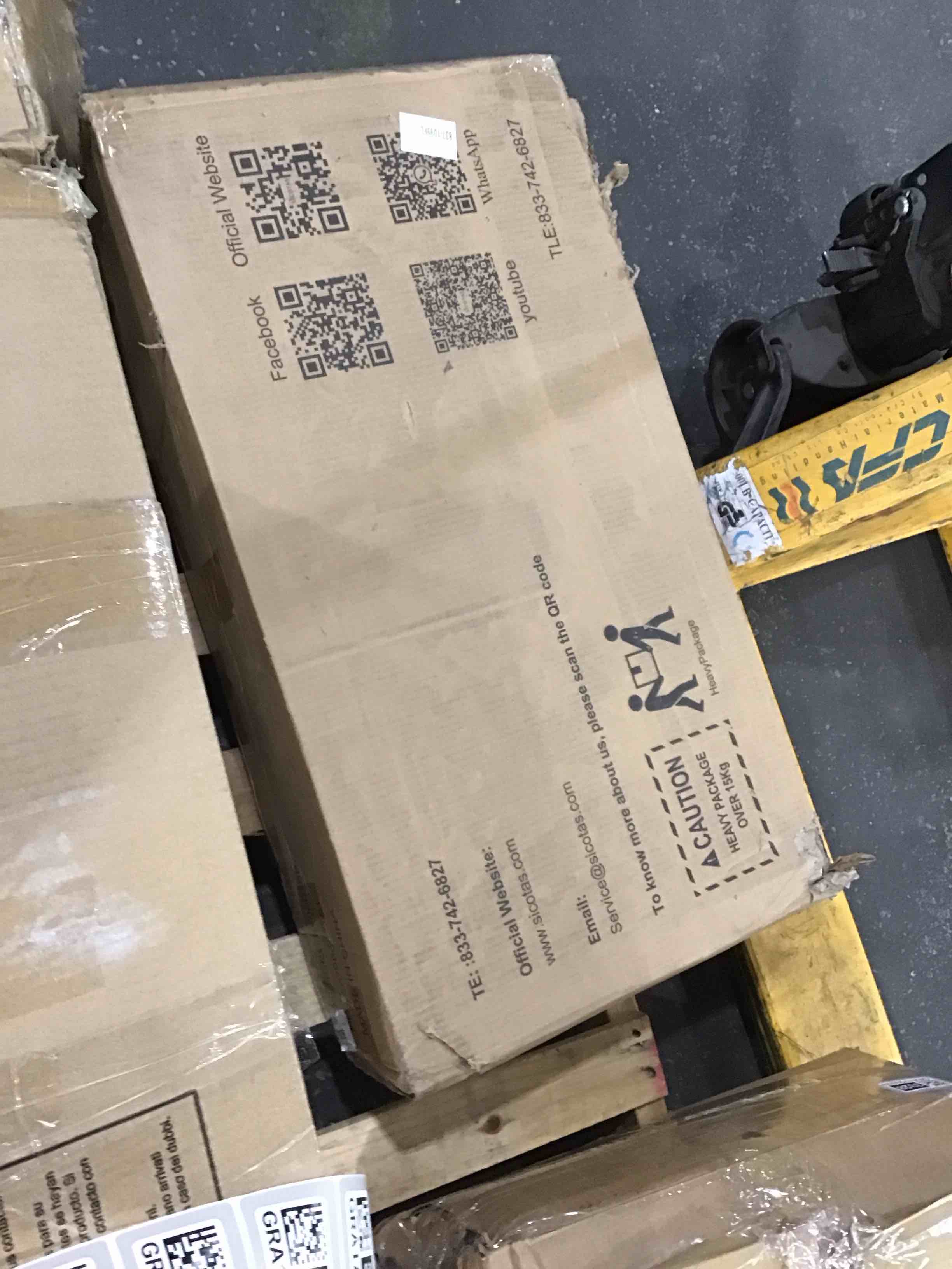 https://s3.amazonaws.com/lotting-images-prod/bidfta/GRA1793330_1749656982556.jpeg
