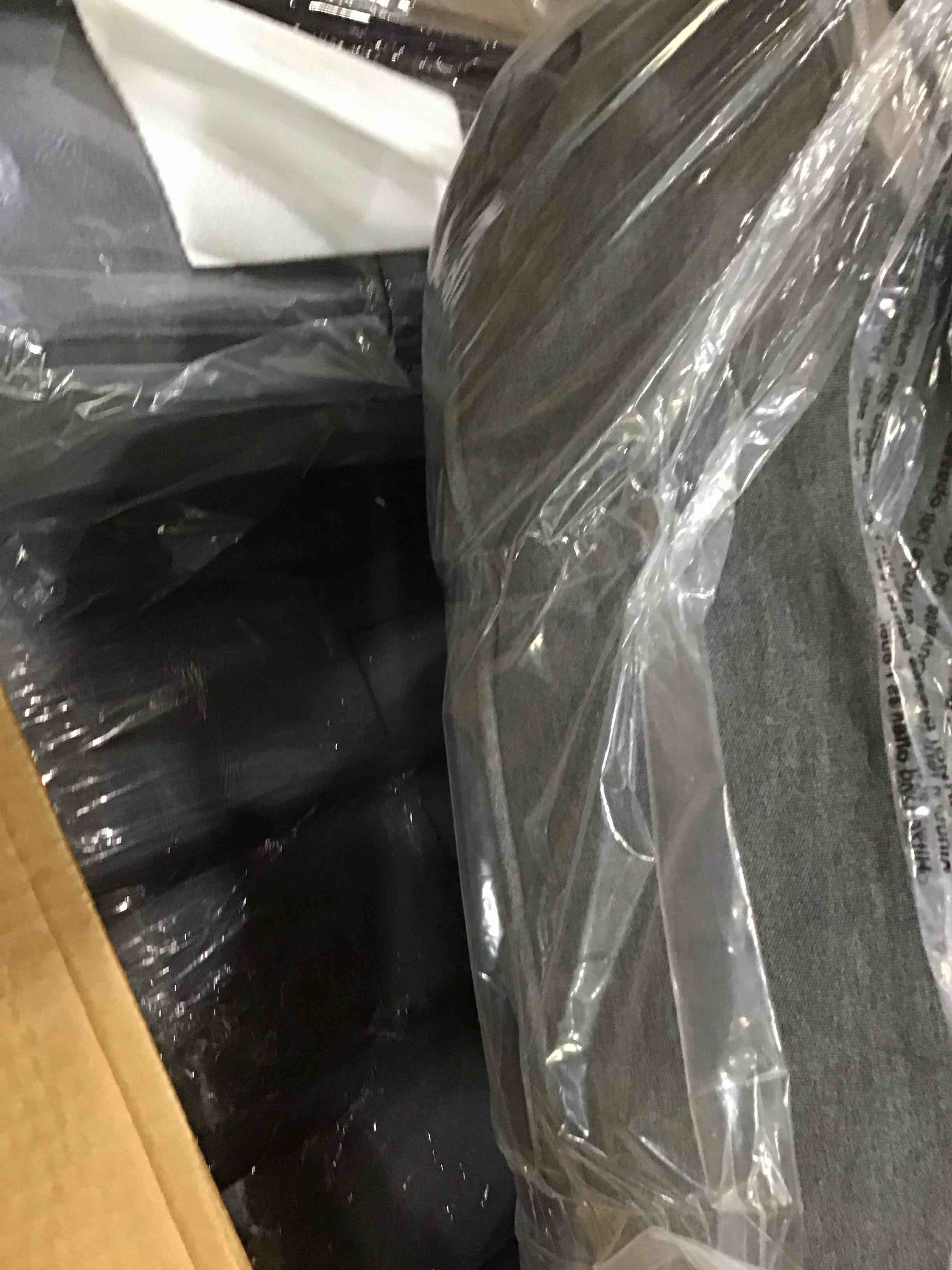 https://s3.amazonaws.com/lotting-images-prod/bidfta/GRA1793338_1749660261595.jpeg