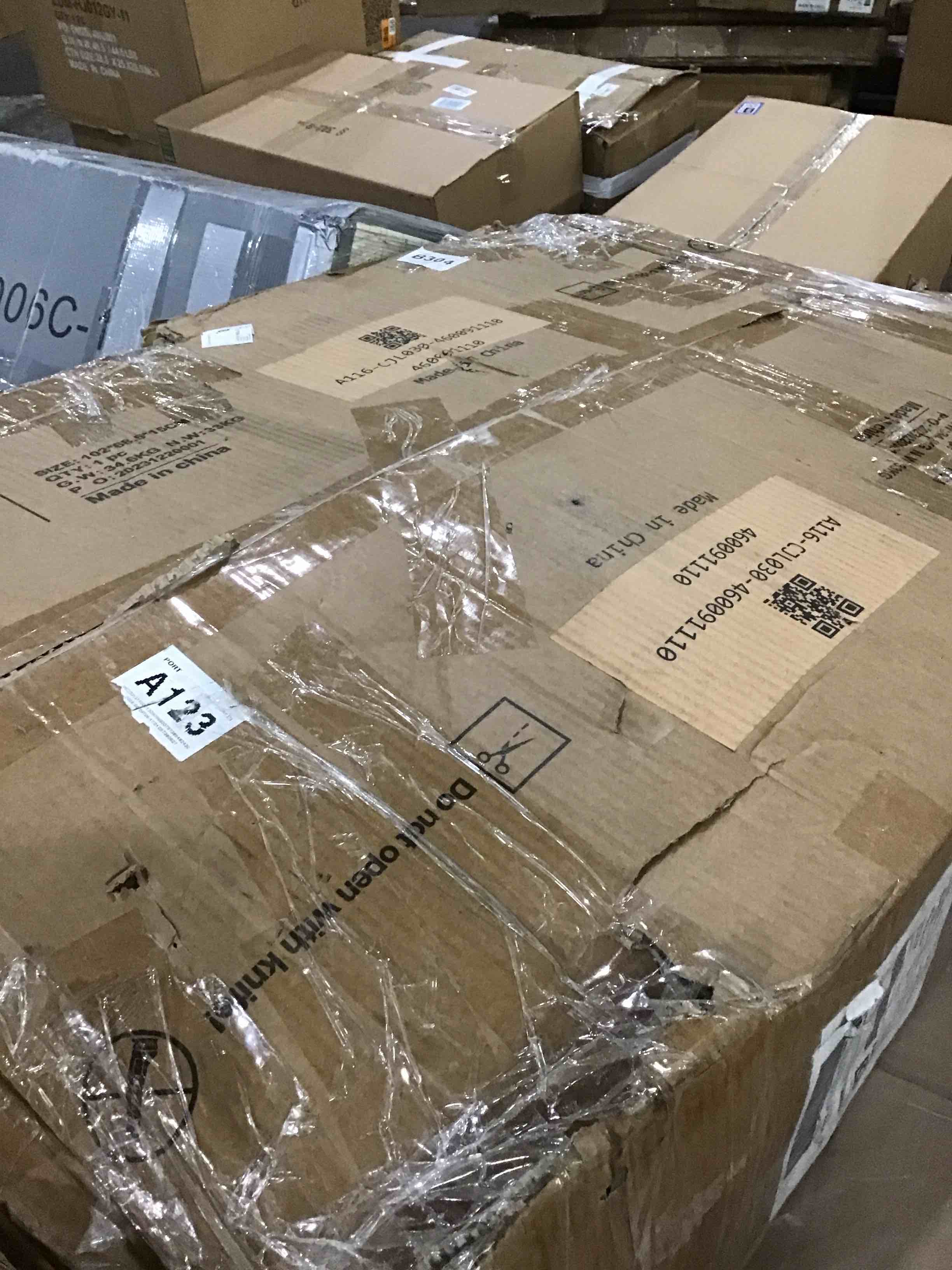 https://s3.amazonaws.com/lotting-images-prod/bidfta/GRA1793412_1749764476929.jpeg