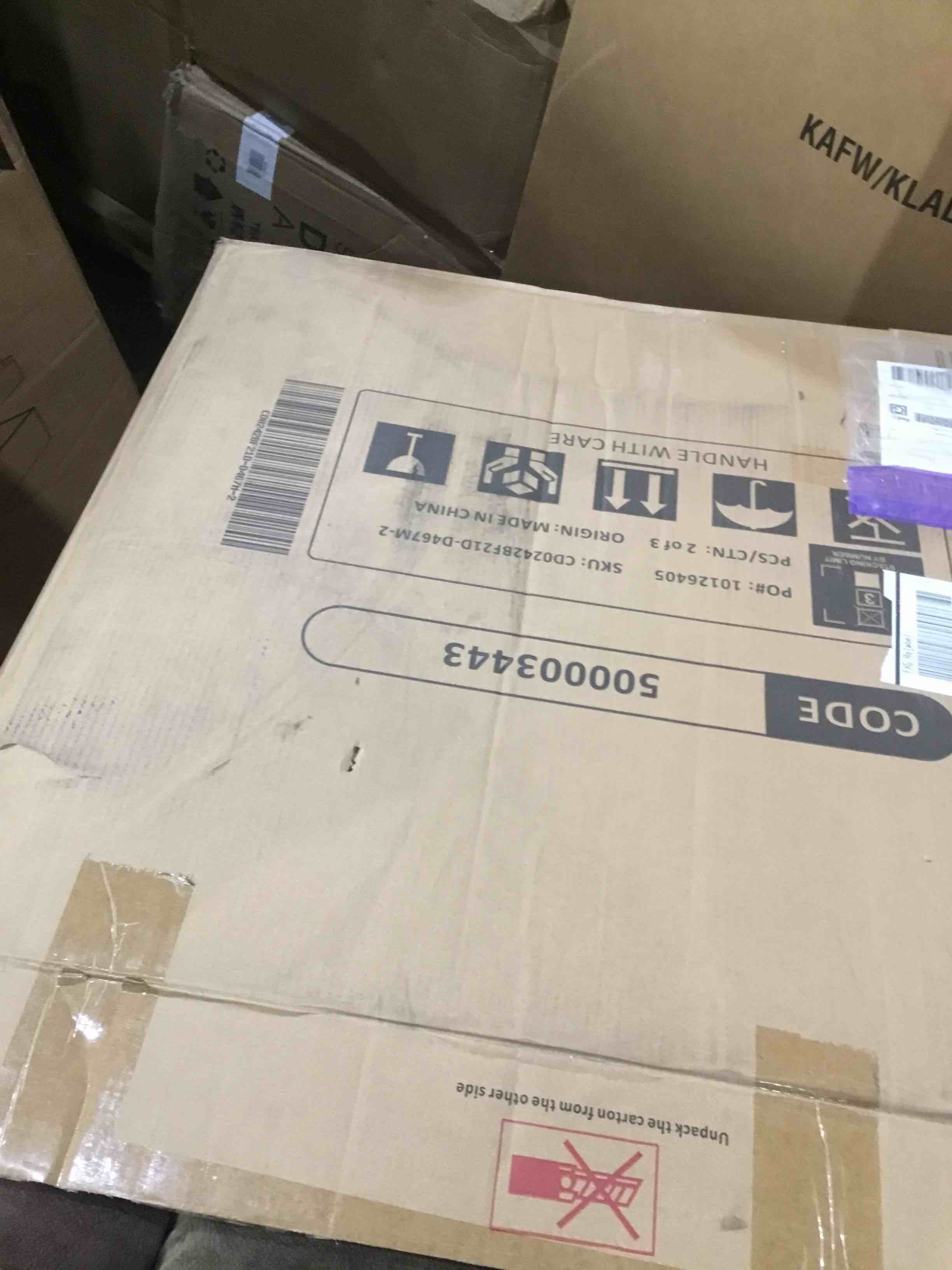 https://s3.amazonaws.com/lotting-images-prod/bidfta/GRA1793456_1749850291259.jpeg