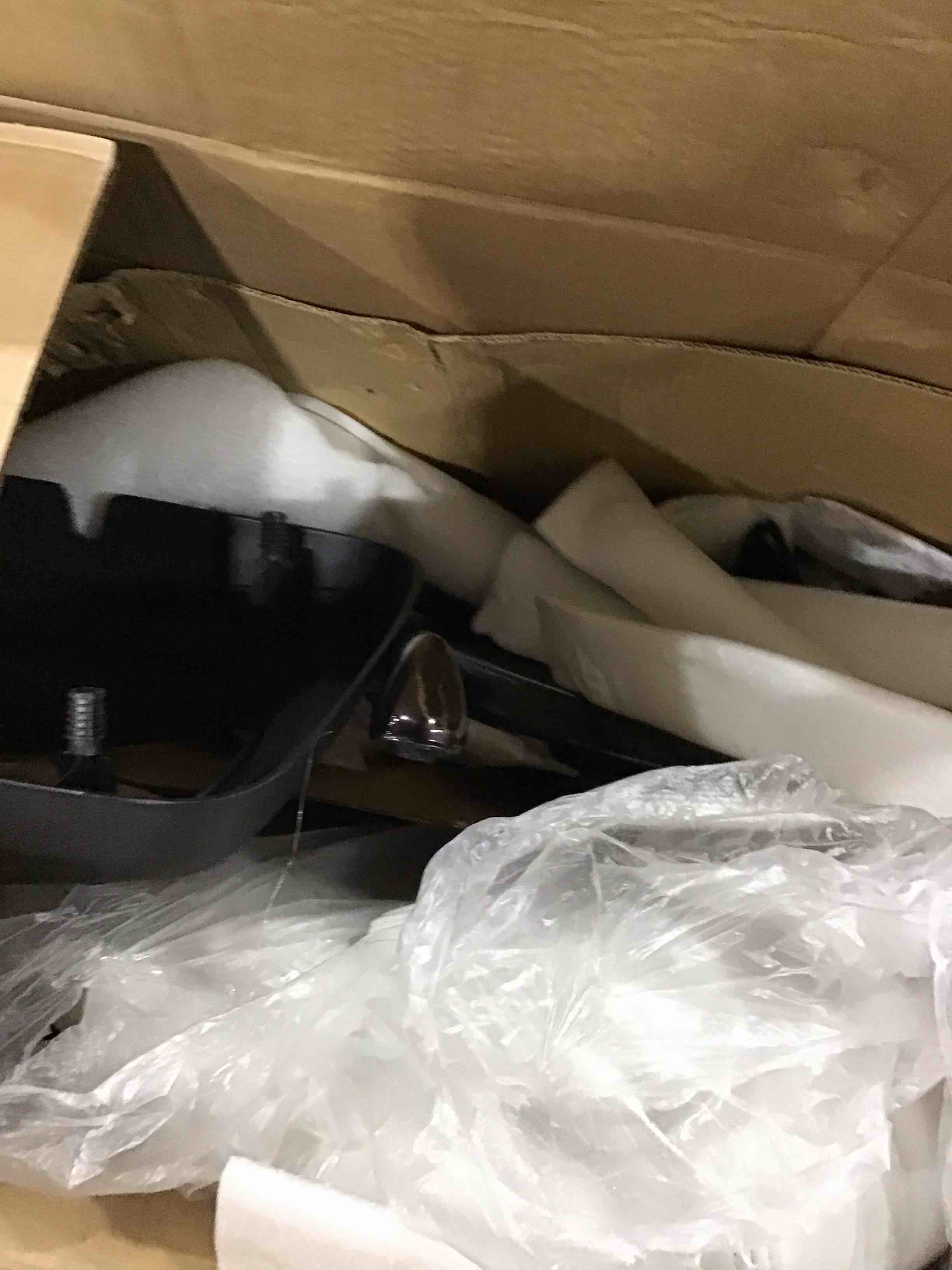 https://s3.amazonaws.com/lotting-images-prod/bidfta/GRA1793632_1750353237096.jpeg