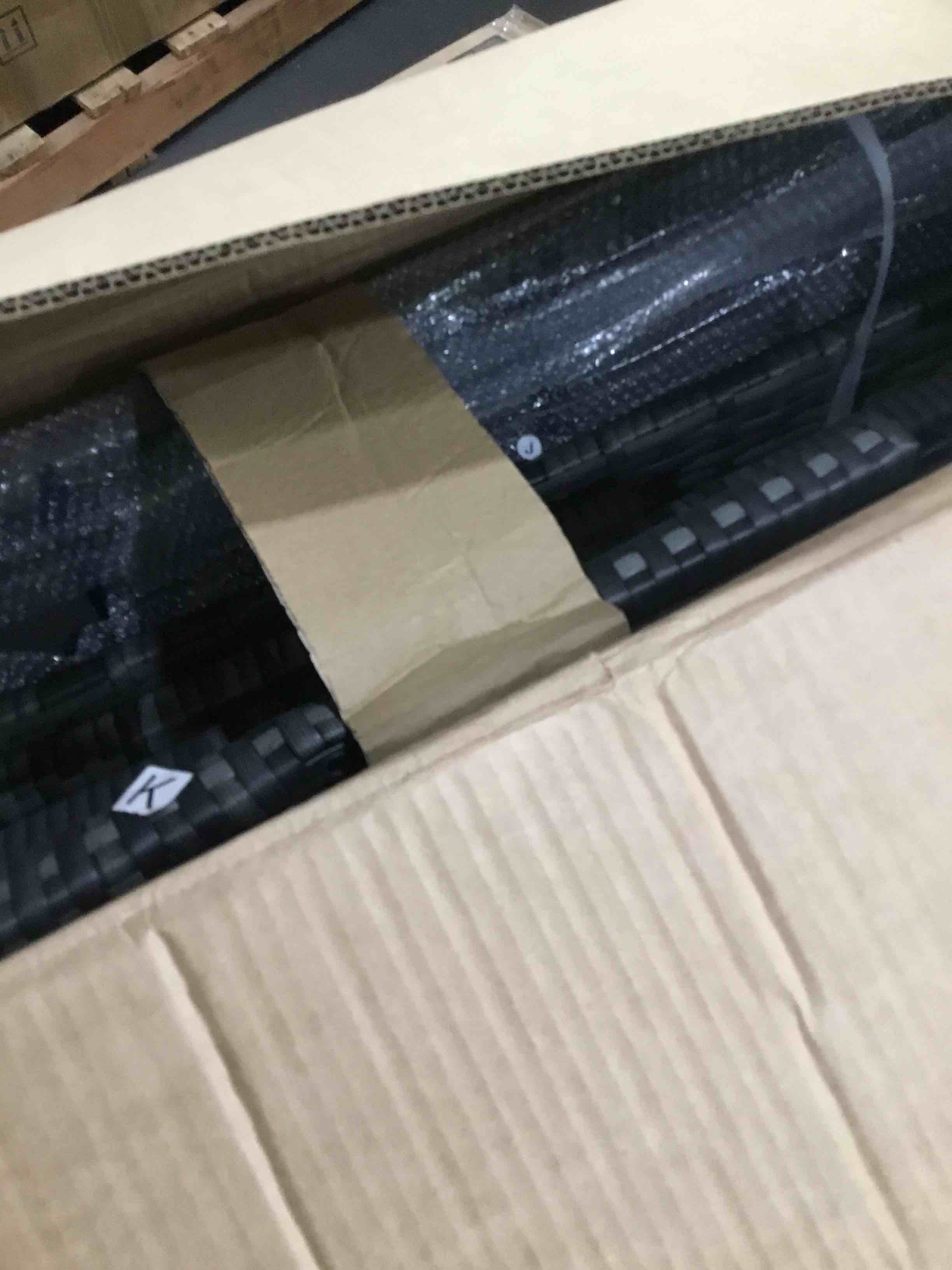 https://s3.amazonaws.com/lotting-images-prod/bidfta/GRA1794014_1751394143457.jpeg