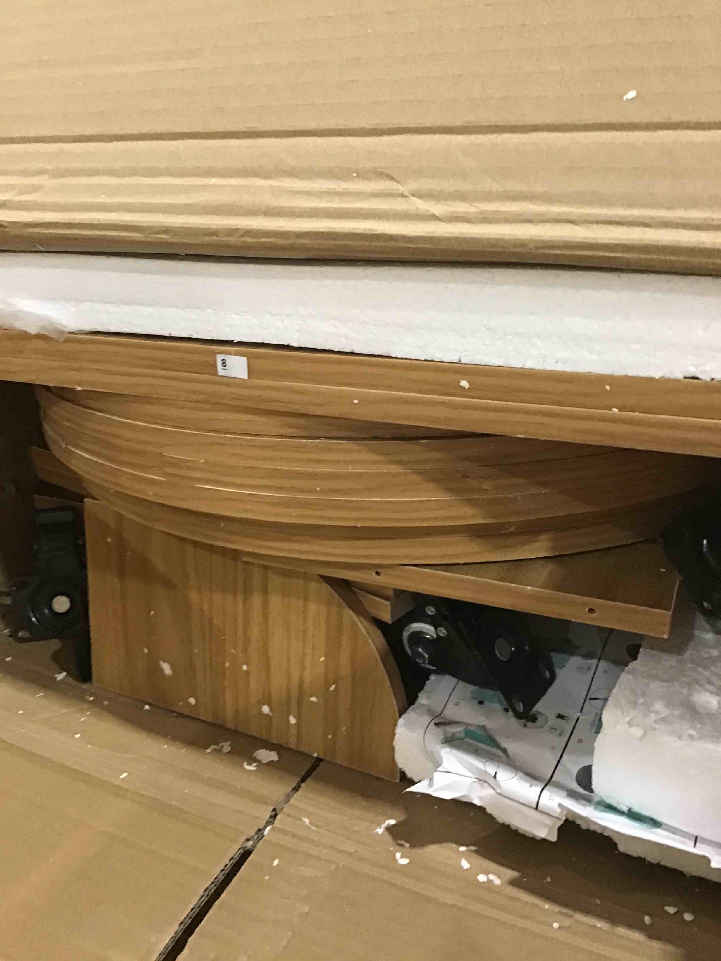 https://s3.amazonaws.com/lotting-images-prod/bidfta/GRA1794103_1751575892815.jpeg