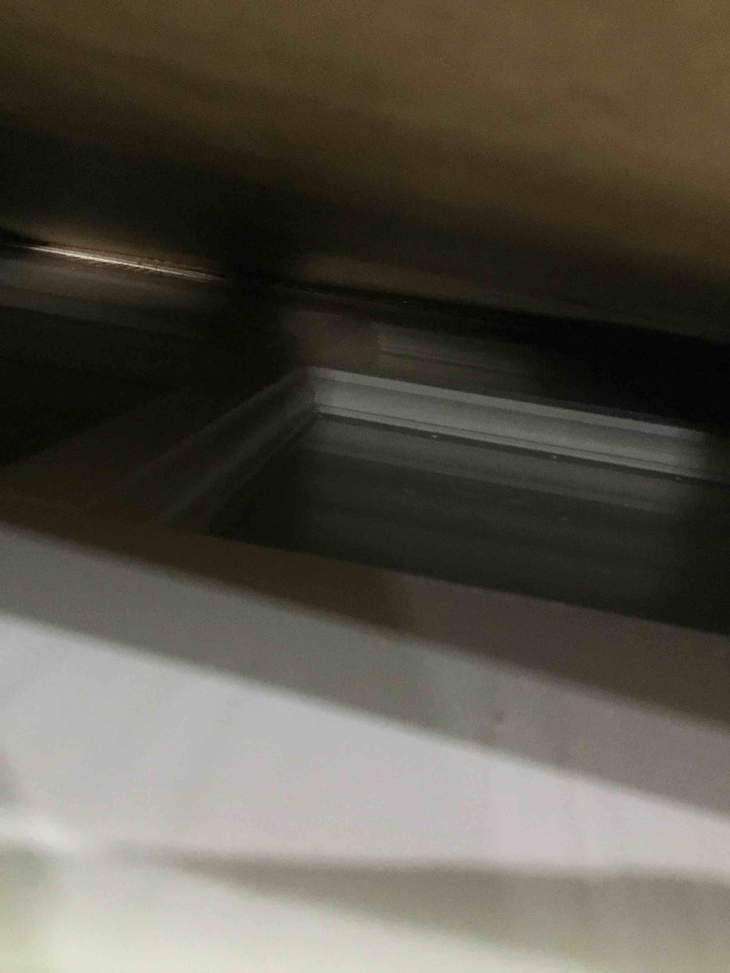 https://s3.amazonaws.com/lotting-images-prod/bidfta/GRA1794152_1751924601013.jpeg