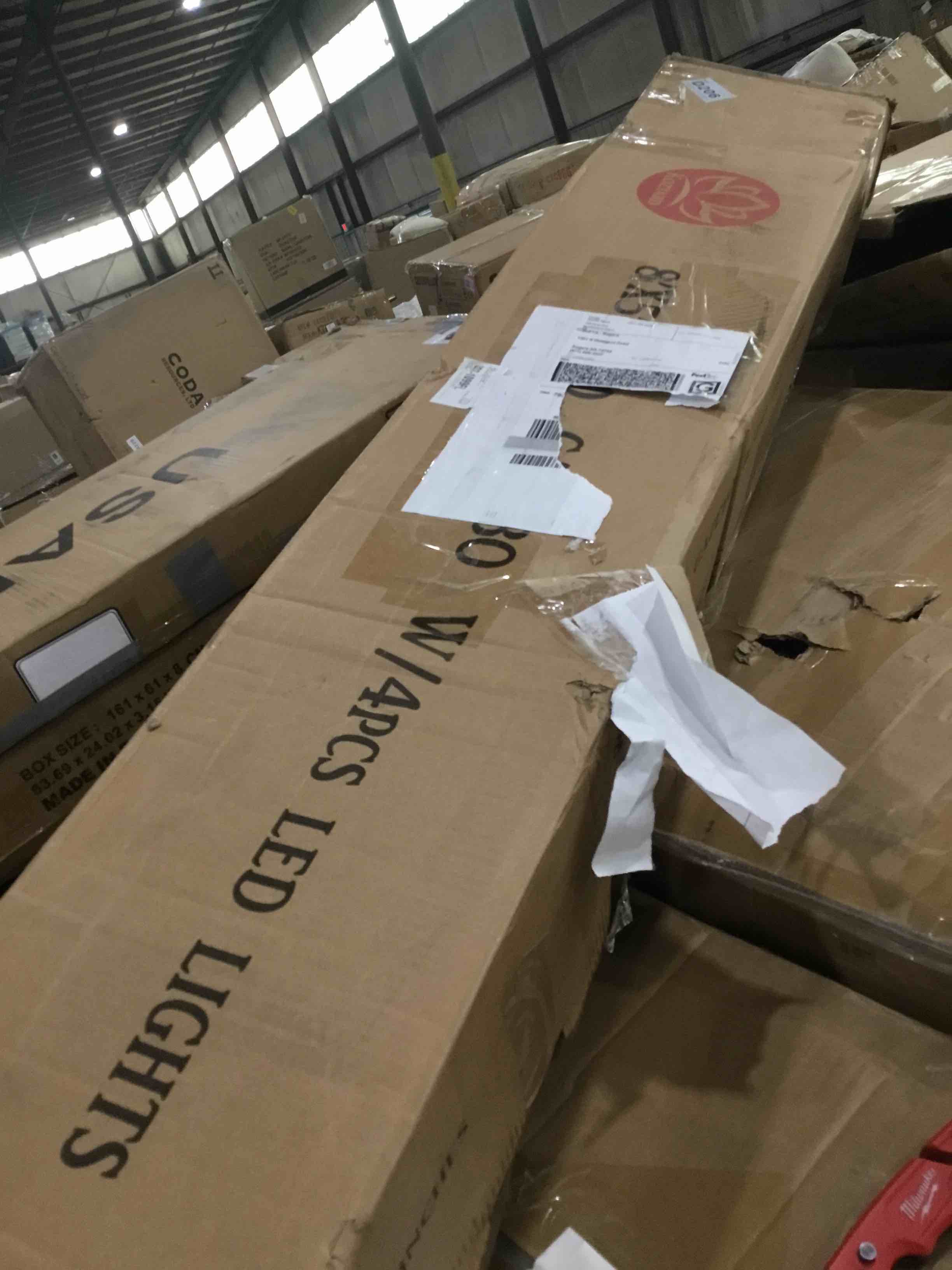 https://s3.amazonaws.com/lotting-images-prod/bidfta/GRA1794228_1752160431718.jpeg