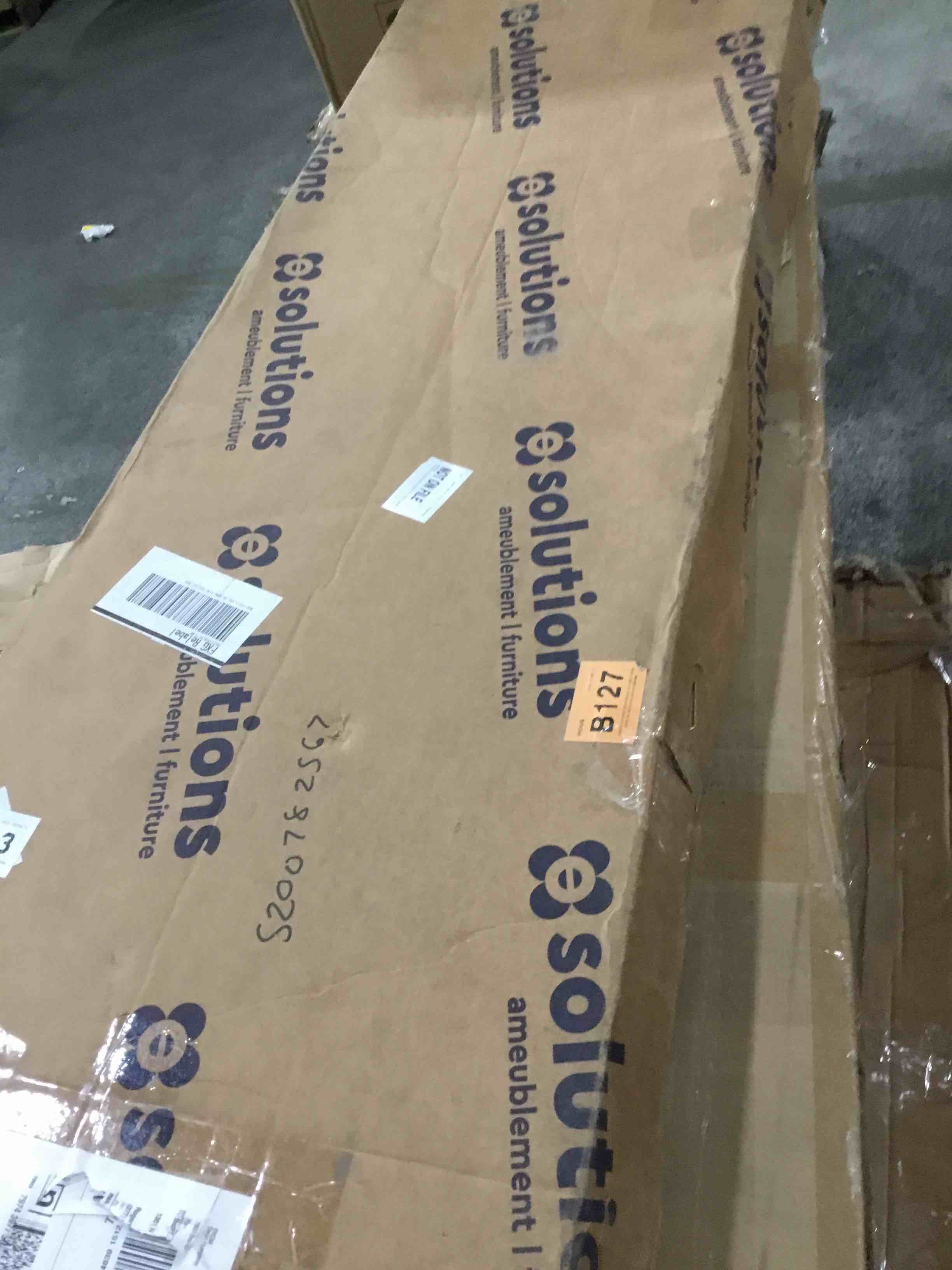https://s3.amazonaws.com/lotting-images-prod/bidfta/GRA1794241_1752171744625.jpeg