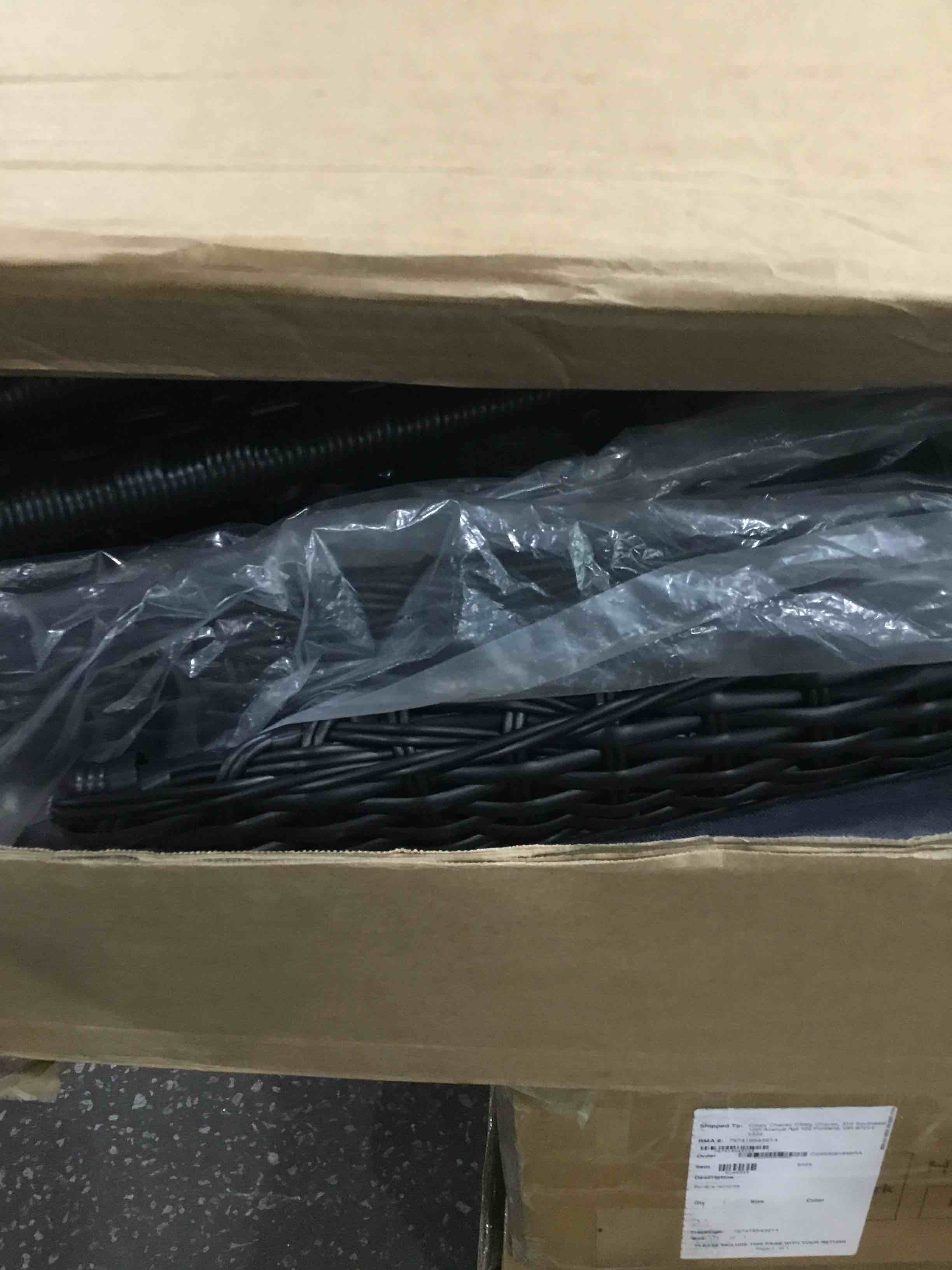 https://s3.amazonaws.com/lotting-images-prod/bidfta/GRA1794260_1752246482188.jpeg