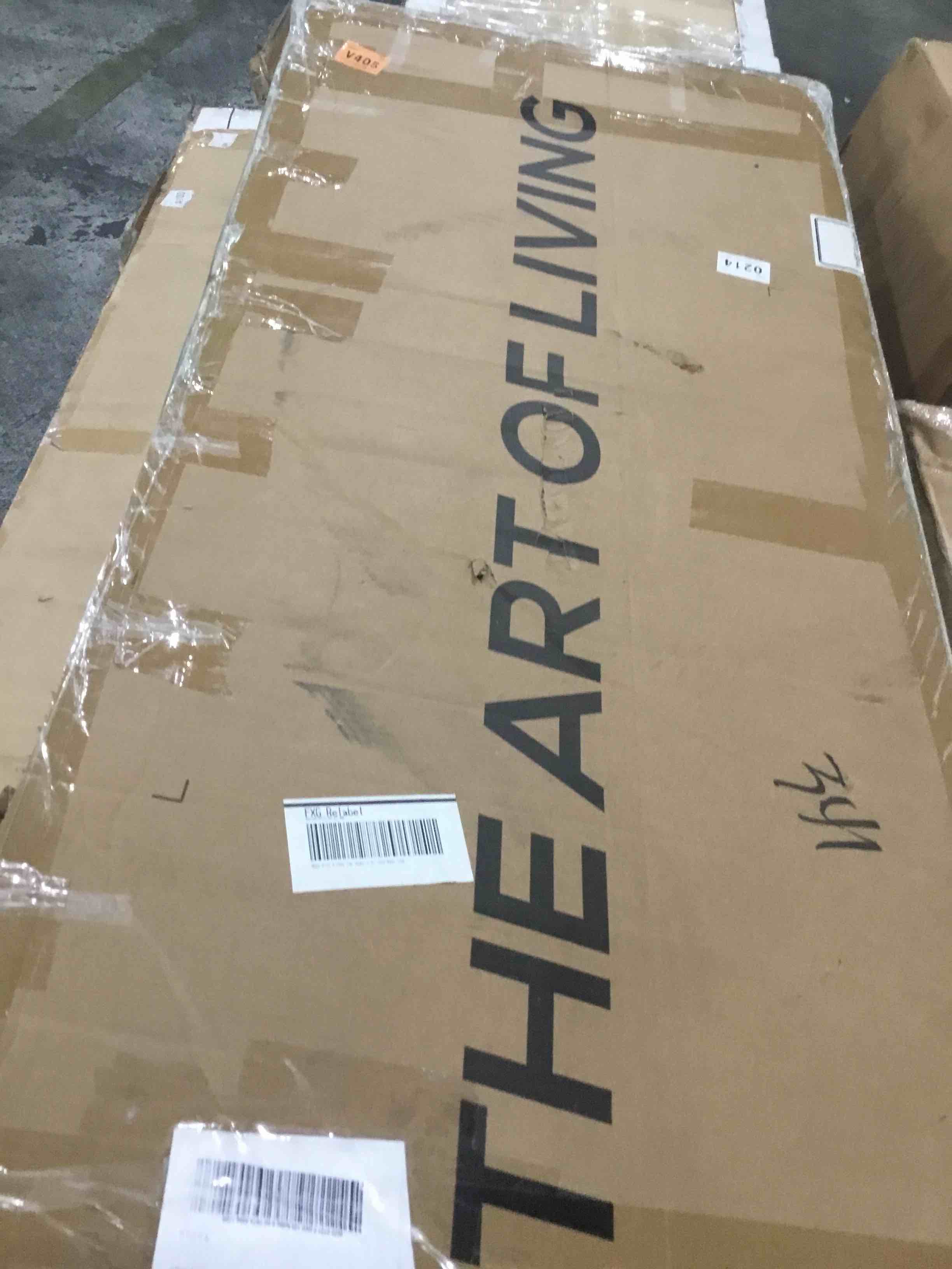 https://s3.amazonaws.com/lotting-images-prod/bidfta/GRA1794318_1752596340977.jpeg