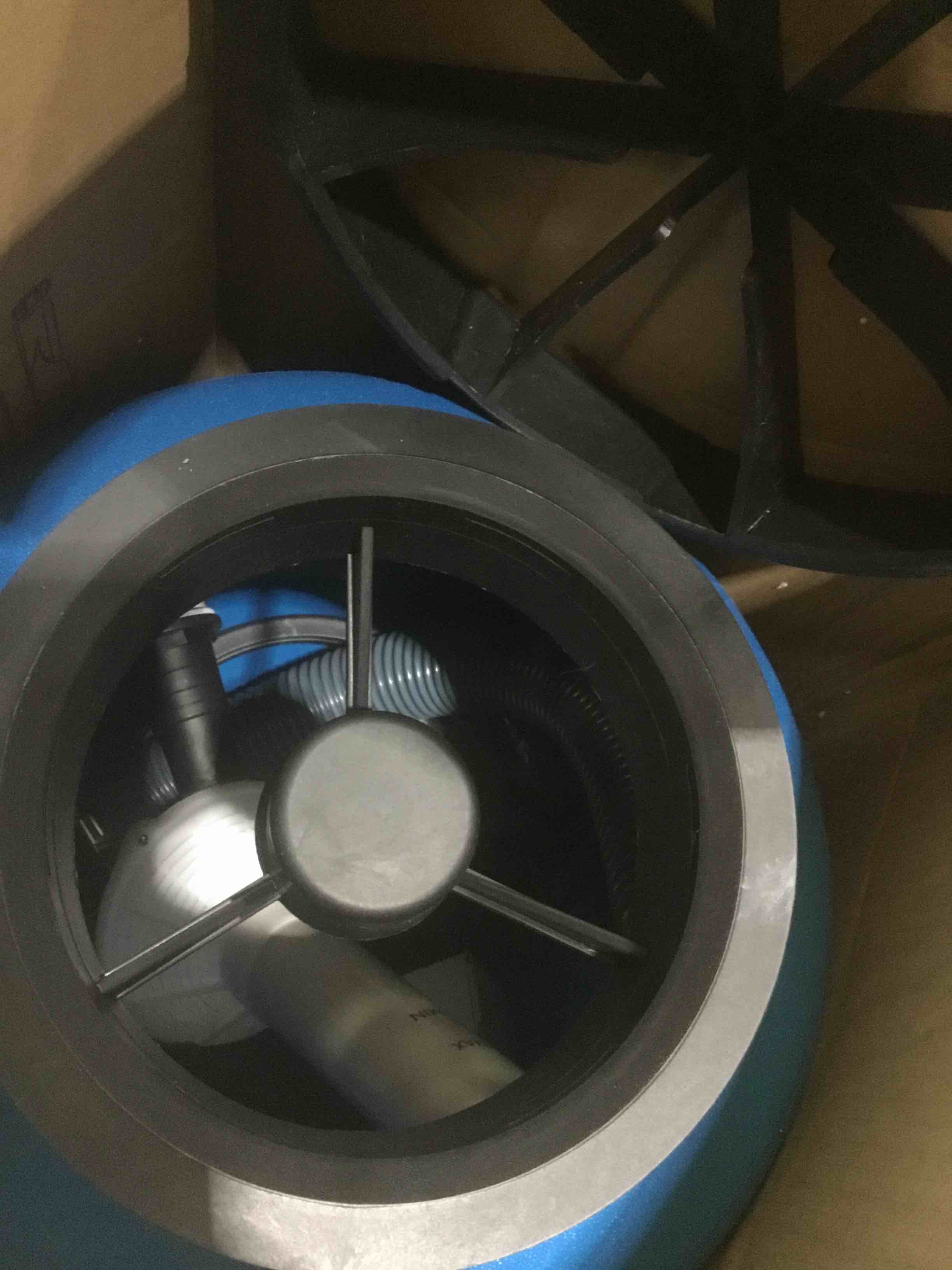 https://s3.amazonaws.com/lotting-images-prod/bidfta/GRA1794346_1752682858710.jpeg