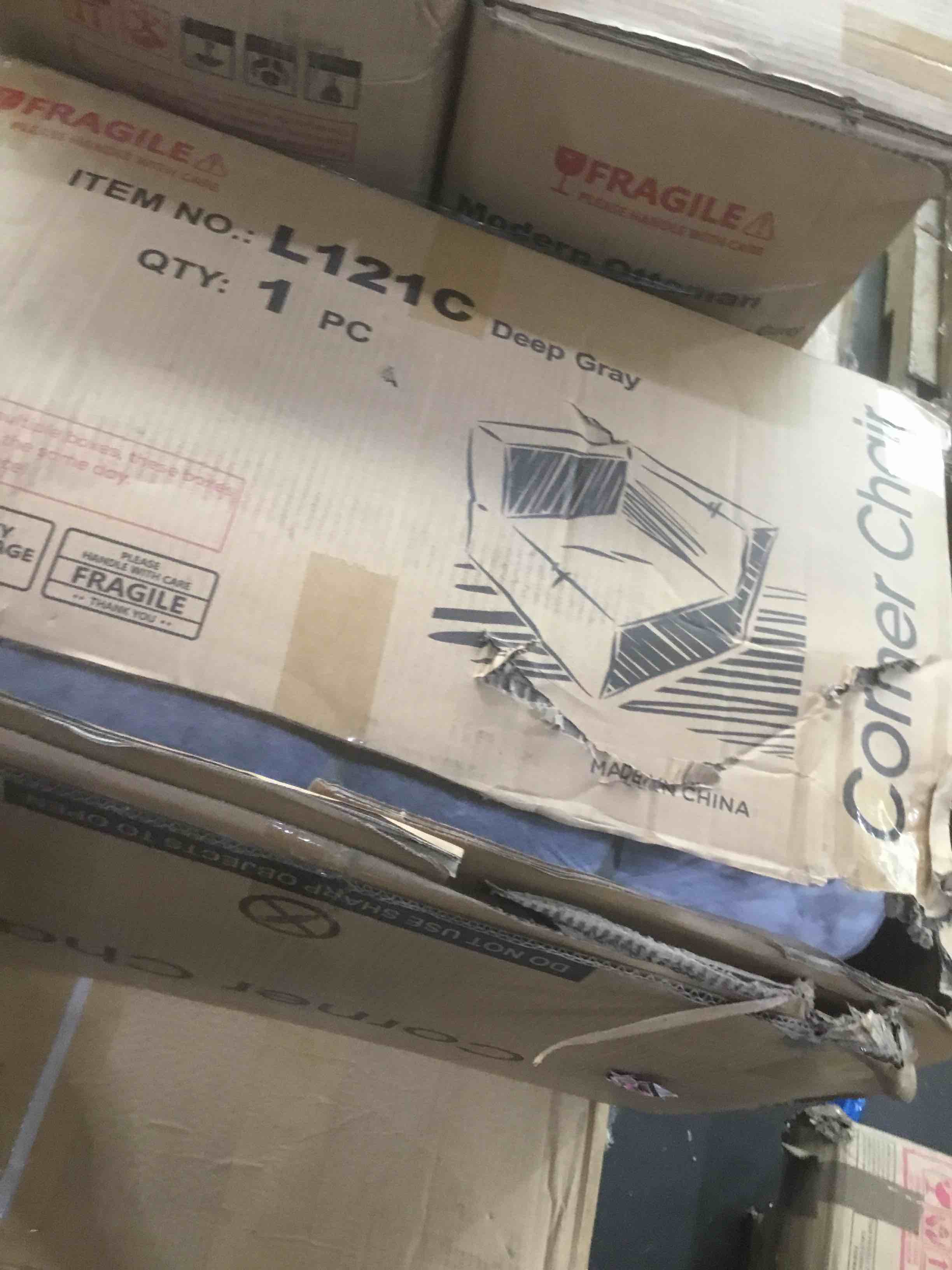 https://s3.amazonaws.com/lotting-images-prod/bidfta/GRA1794359_1752693174280.jpeg