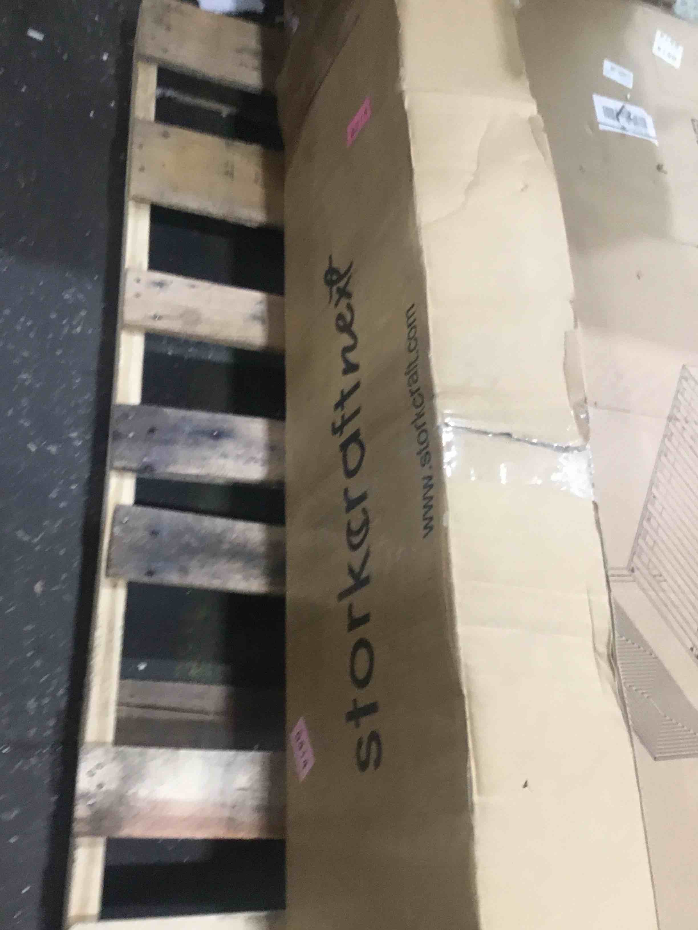 https://s3.amazonaws.com/lotting-images-prod/bidfta/GRA1794415_1752859355739.jpeg