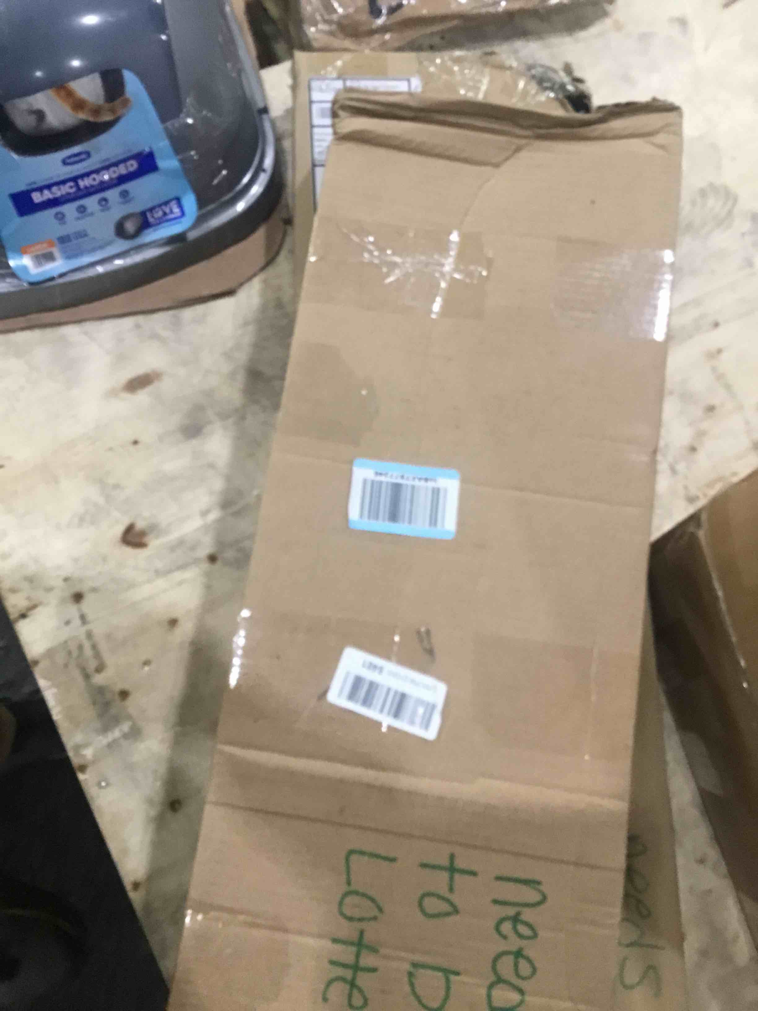 https://s3.amazonaws.com/lotting-images-prod/bidfta/GRA1794418_1752862401394.jpeg