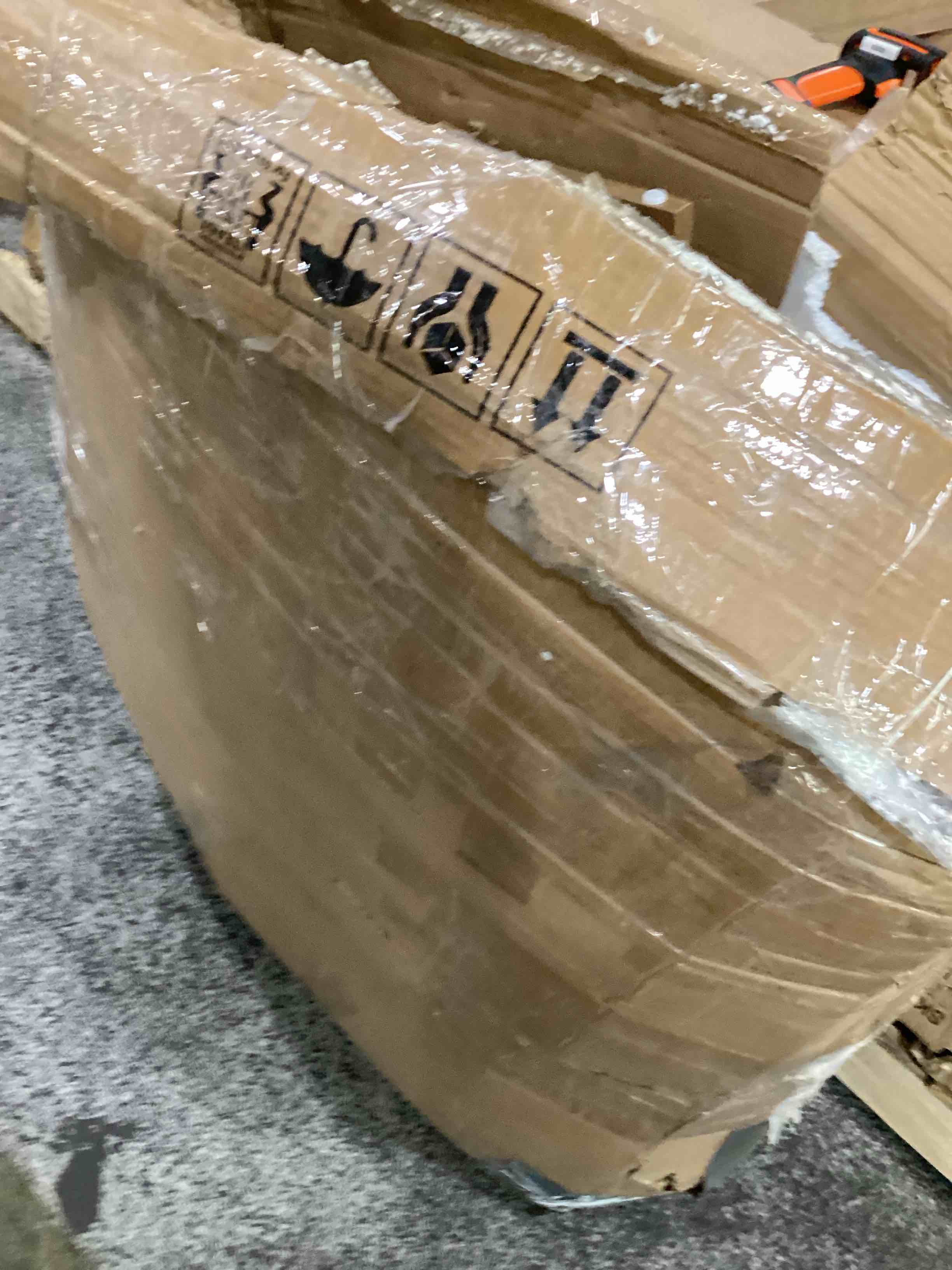 https://s3.amazonaws.com/lotting-images-prod/bidfta/GRA1794530_1753462971935.jpeg